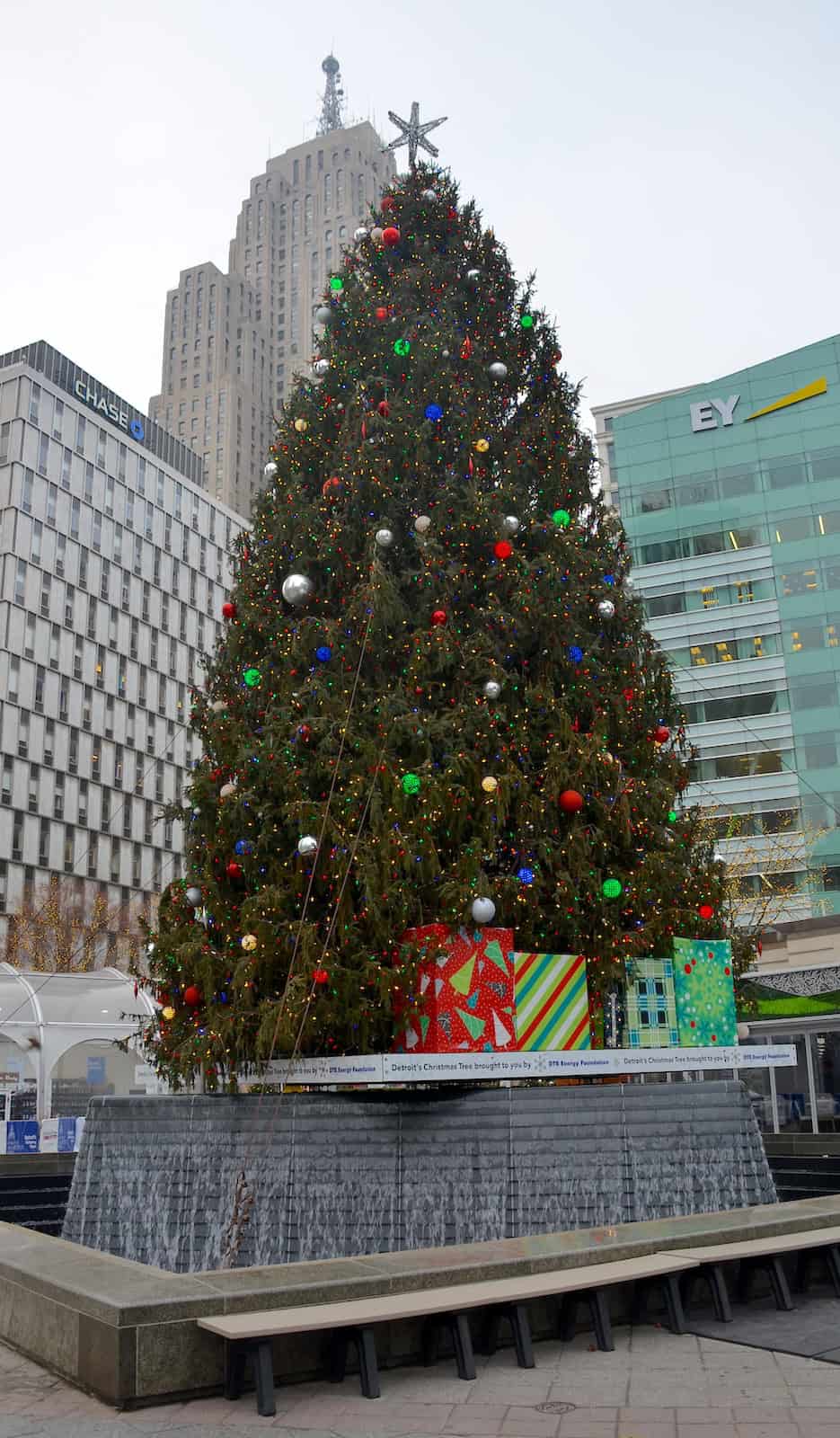 Christmas tree at Campus Martius