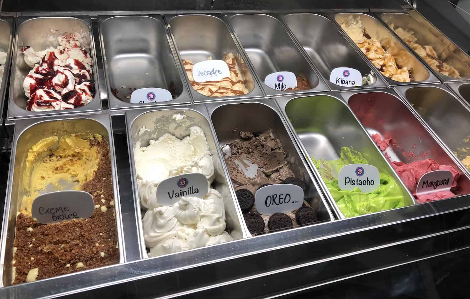 Flavors at Heladería La 75