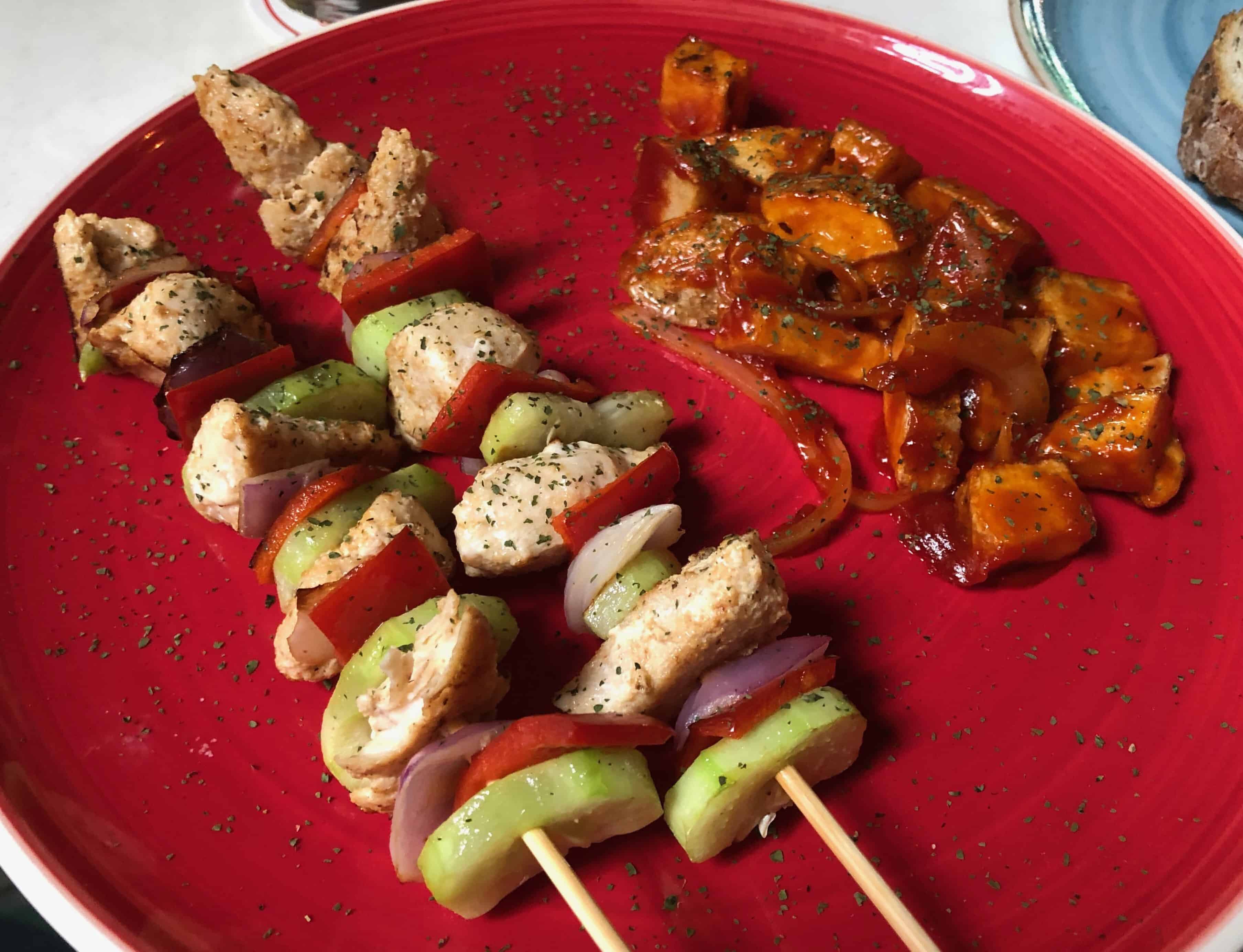 Chicken skewers at Lezzet Cafe Turco in El Poblado, Medellín, Antioquia, Colombia