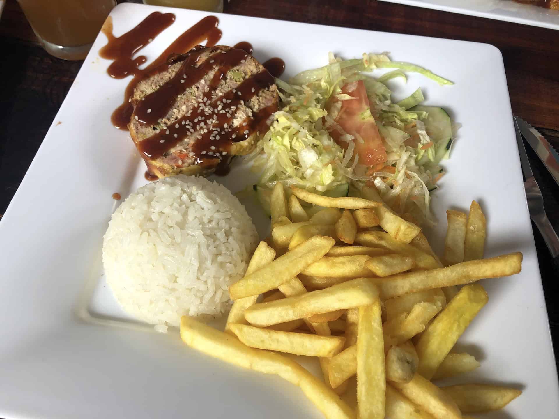 Lunch special at Restaurante Los Balcones