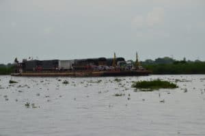 Passing another ferry on the Magdalena River