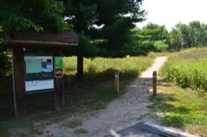 Trailhead on the Dune Ridge Trail at Indiana Dunes National Park