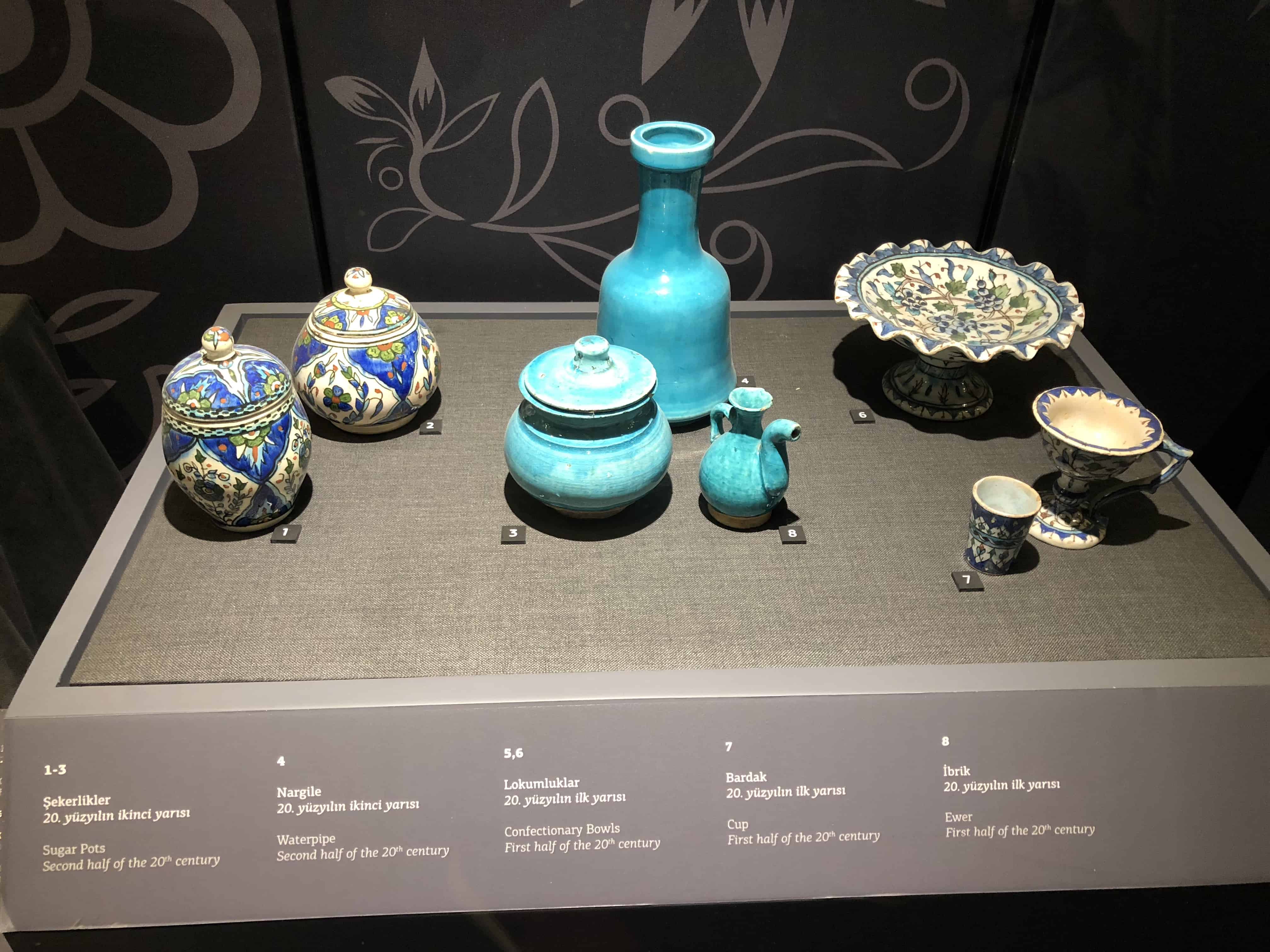 20th century Kütahya ceramics