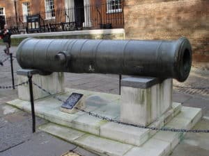 Chinese cannon