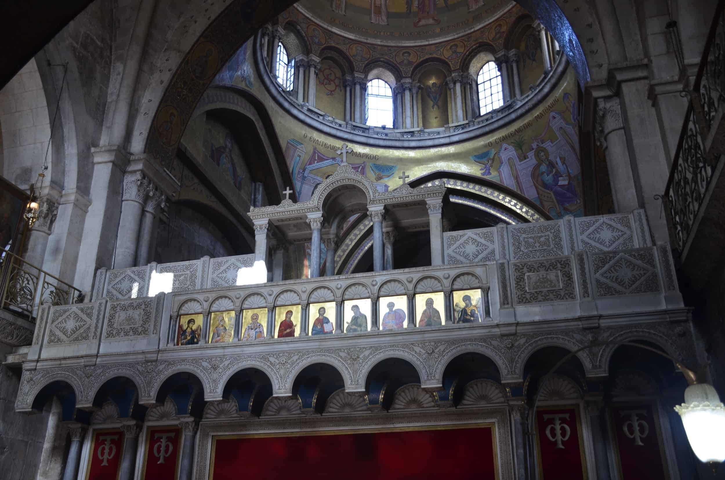 Upper section of the wall behind the Stone of Unction