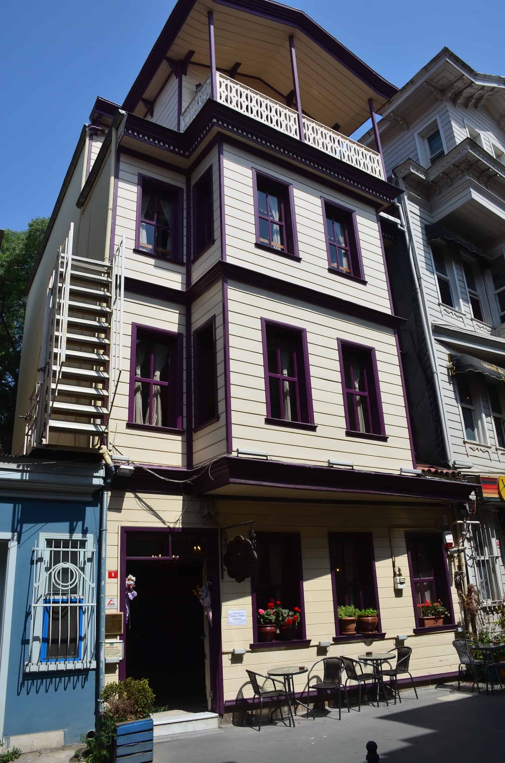 Süleymaniye Çikolatacısı in Şehzadebaşı, Fatih, Istanbul, Turkey