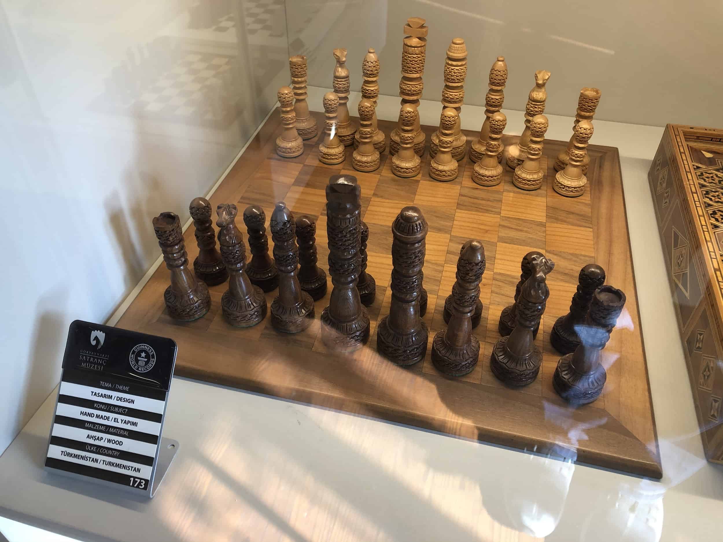 Handmade wooden chess set (Turkmenistan)