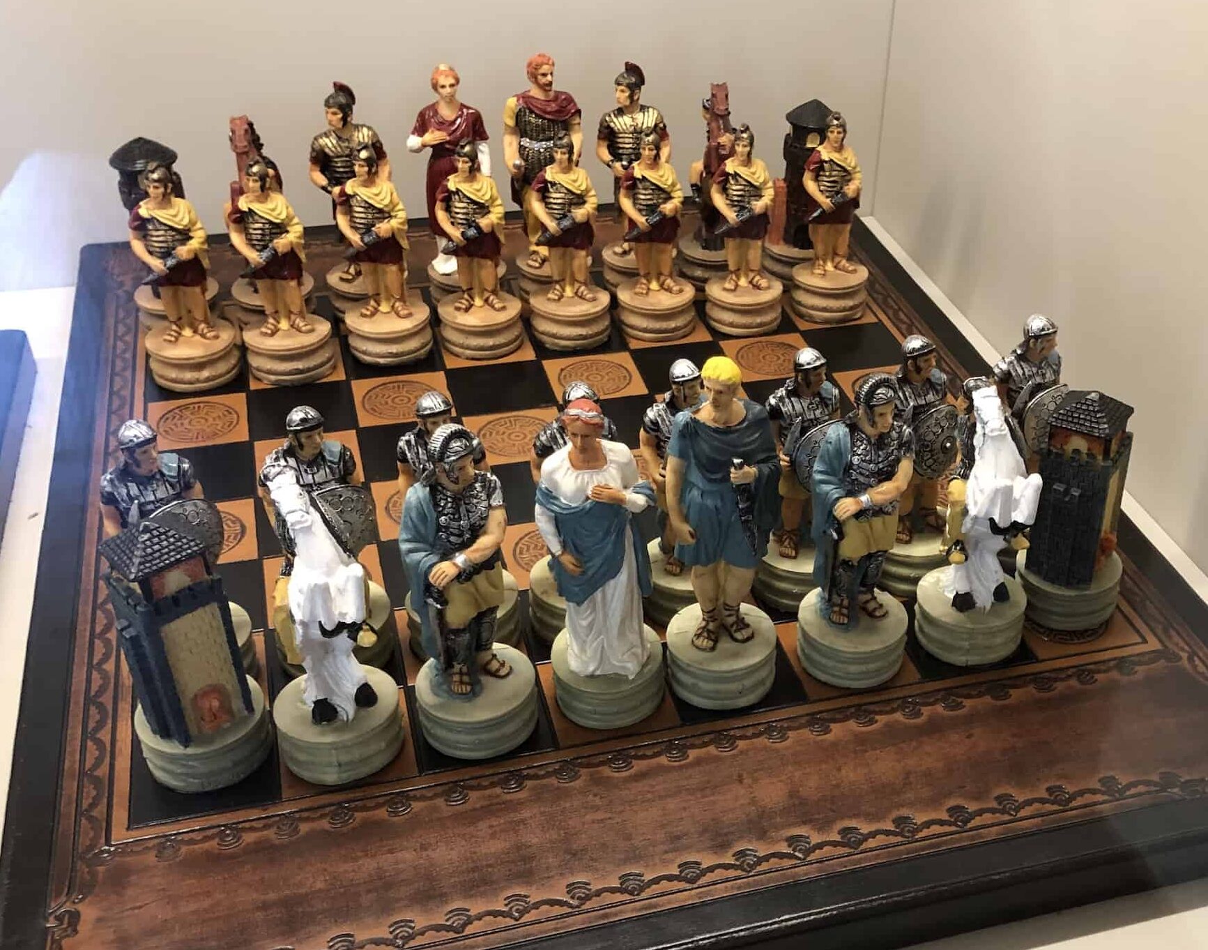 Greek-Persian wars chess set (Greece)