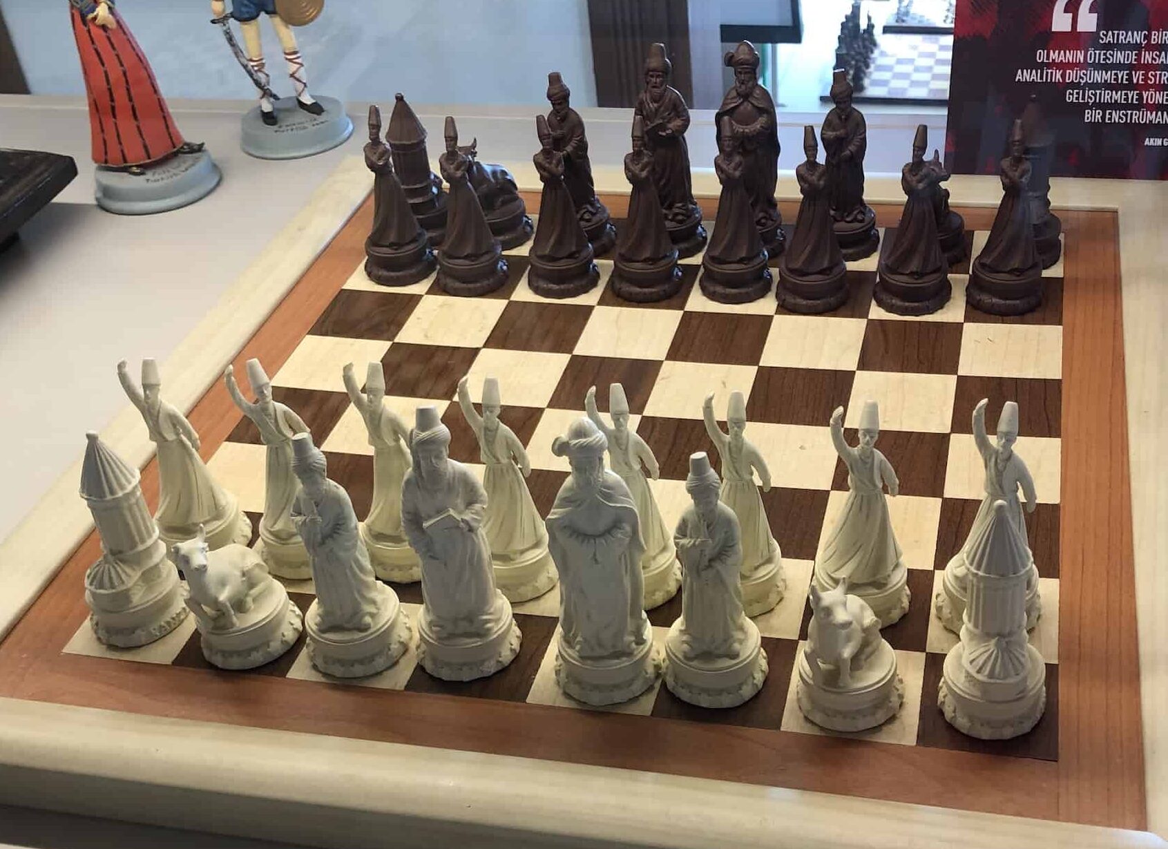 Marble powder chess set (Turkey)