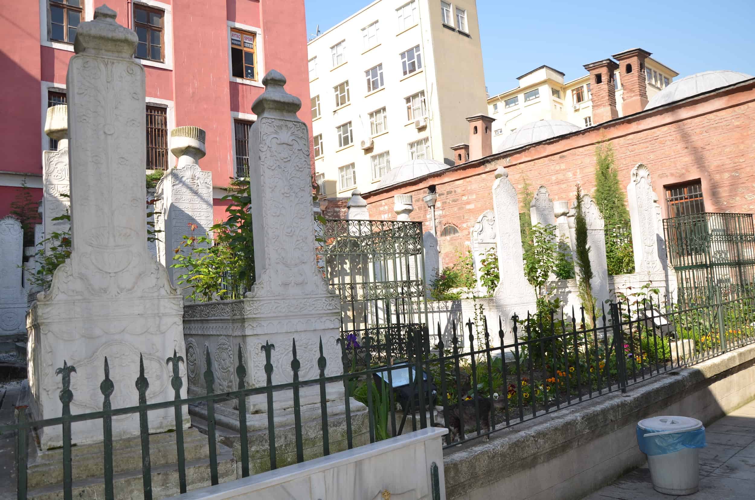 Cemetery at the Tomb of Abdülhamid I 