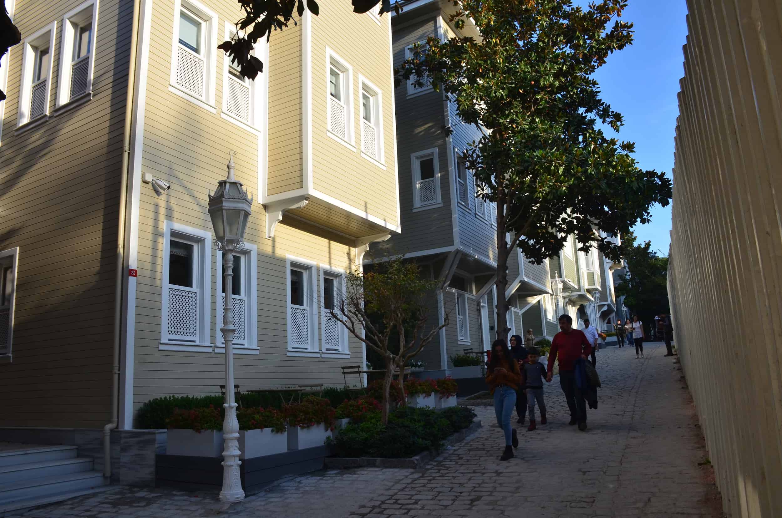 Soğukçeşme Street in Sultanahmet, Istanbul, Turkey