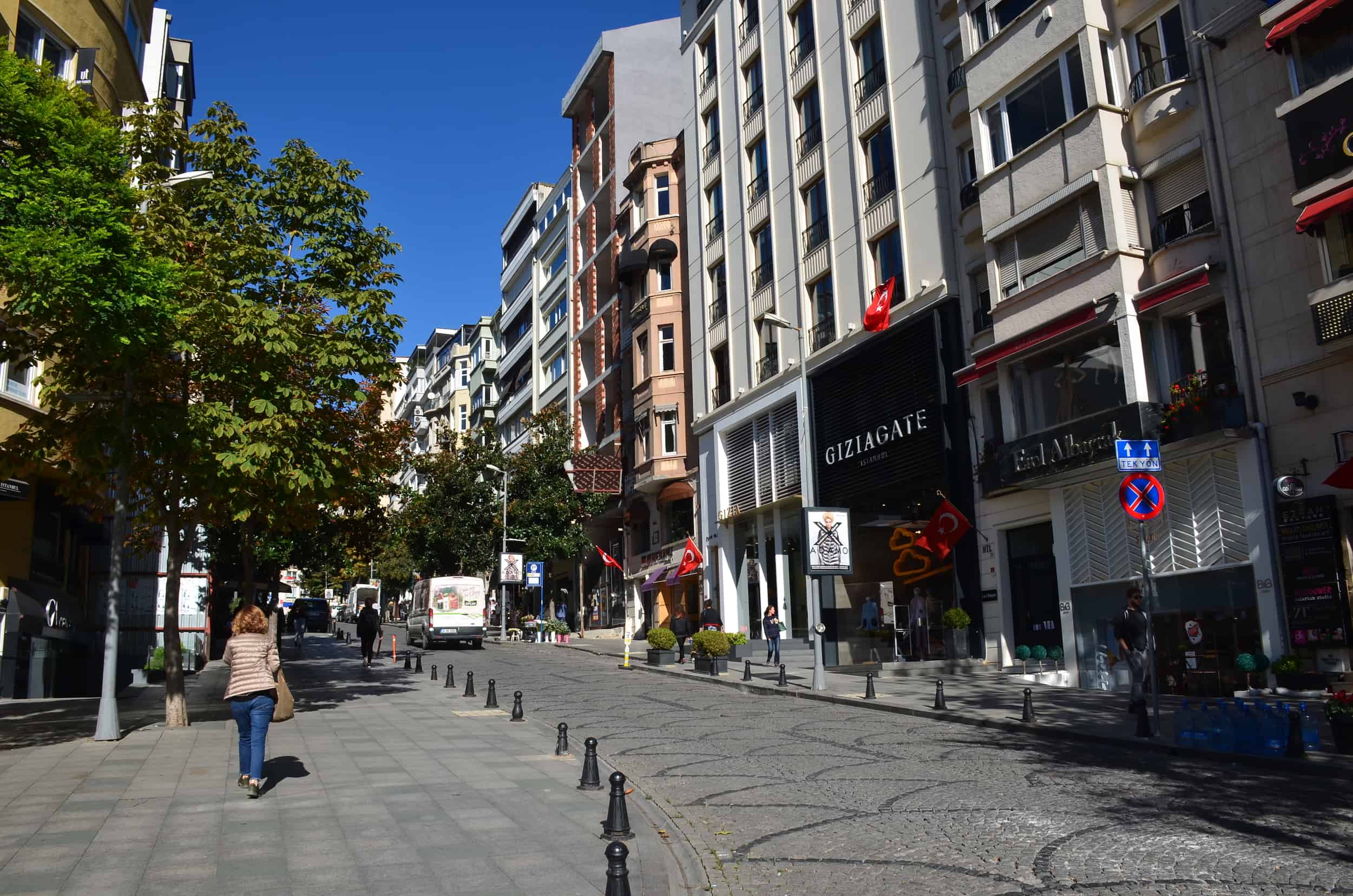 Nisantasi Luxury Place Istanbul 2022 6 November Walking Tour