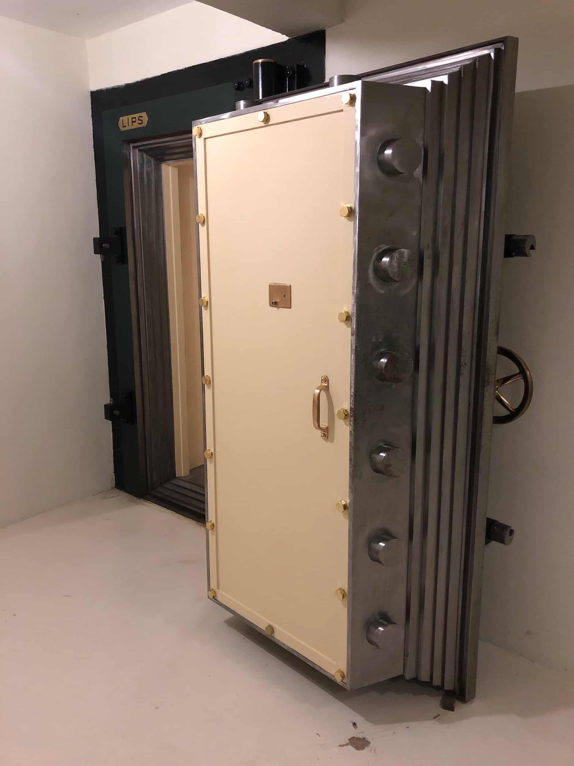 Door to the safe deposit box vault at the İşbank Museum