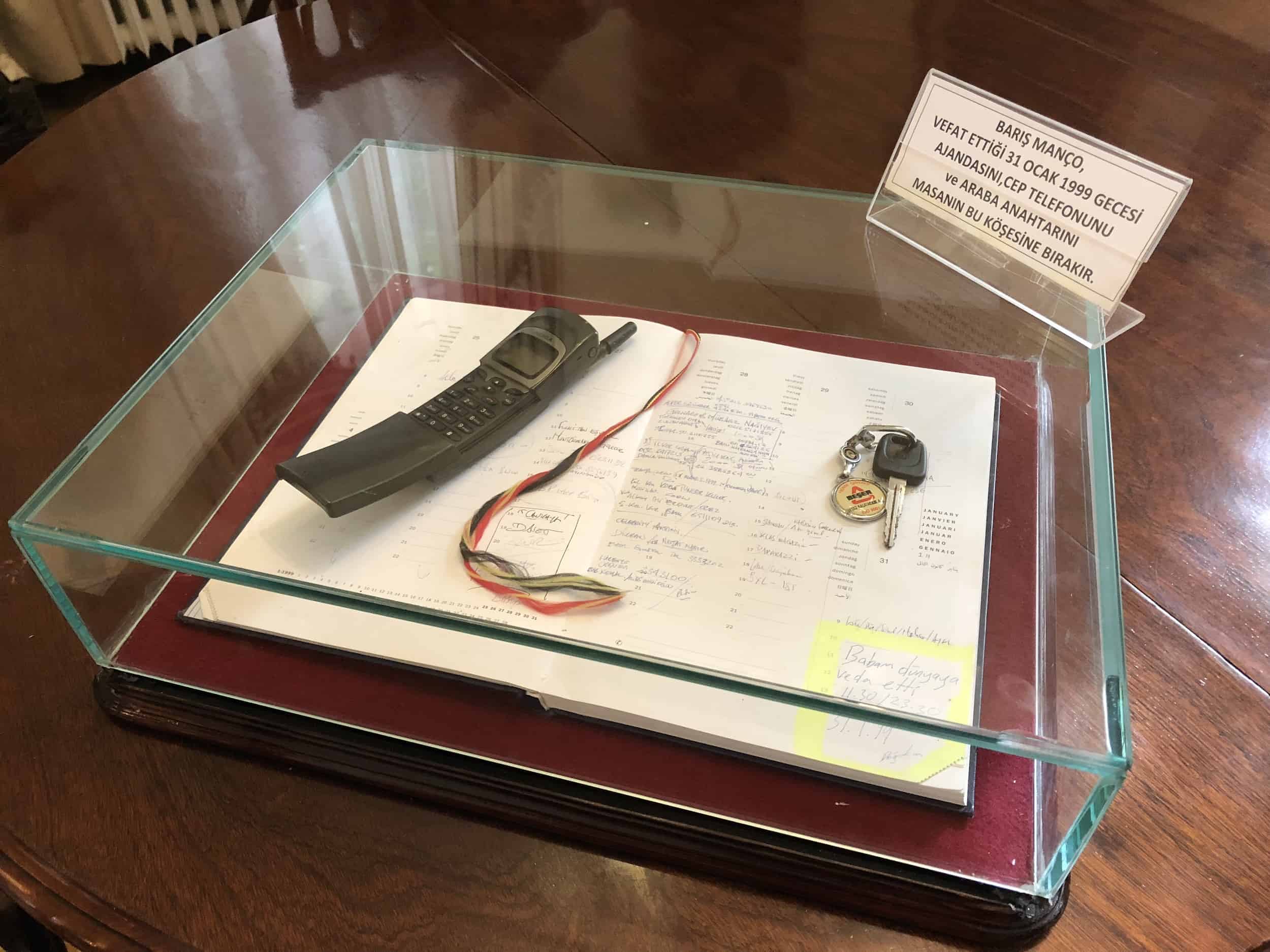 Car keys, cell phone, and agenda at the Barış Manço Museum in Istanbul, Turkey