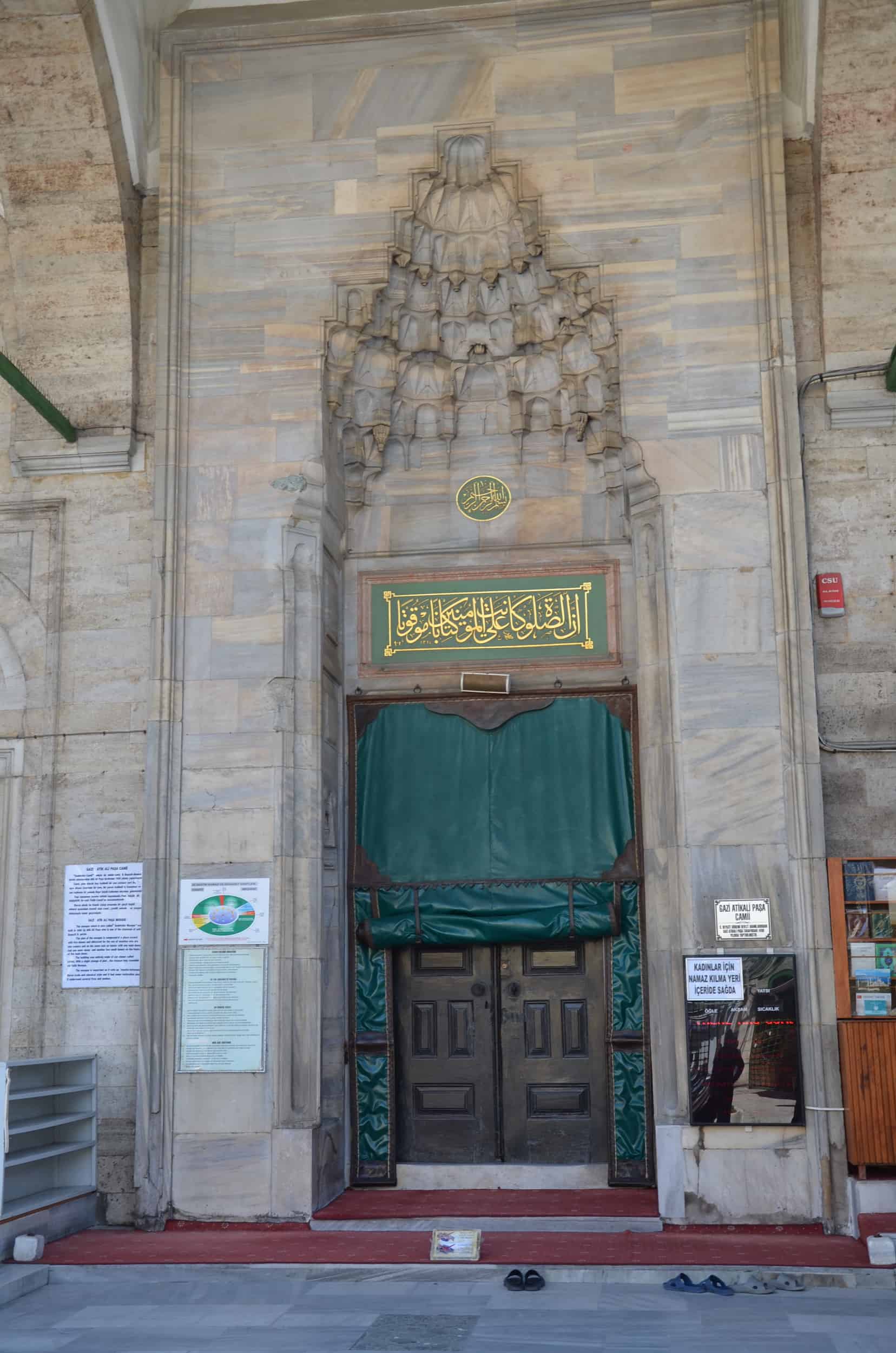 Entrance to the Atik Ali Pasha Mosque in Çemberlitaş, Istanbul, Turkey