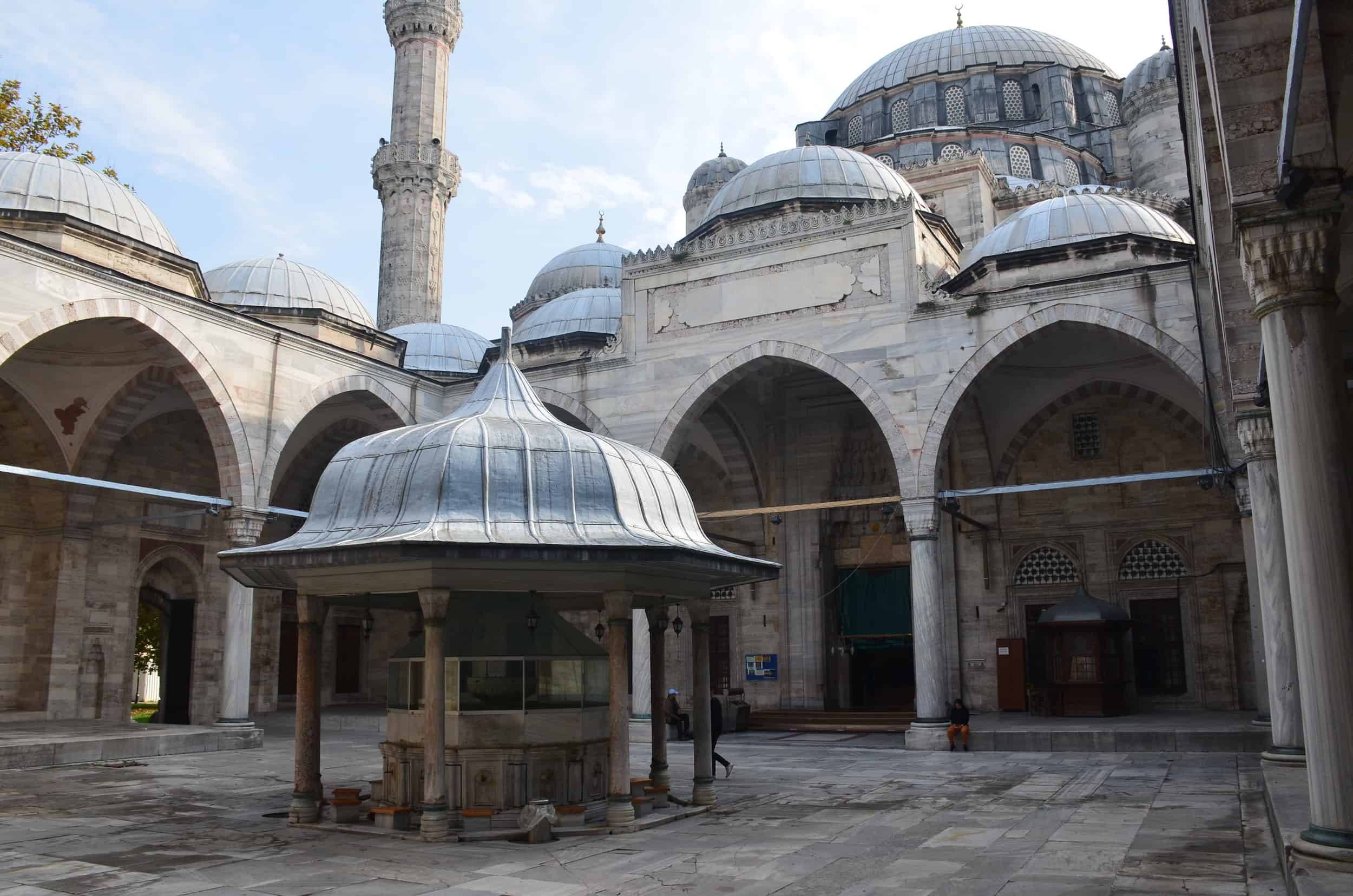 Courtyard at the Şehzade Mosque in Istanbul, Turkey