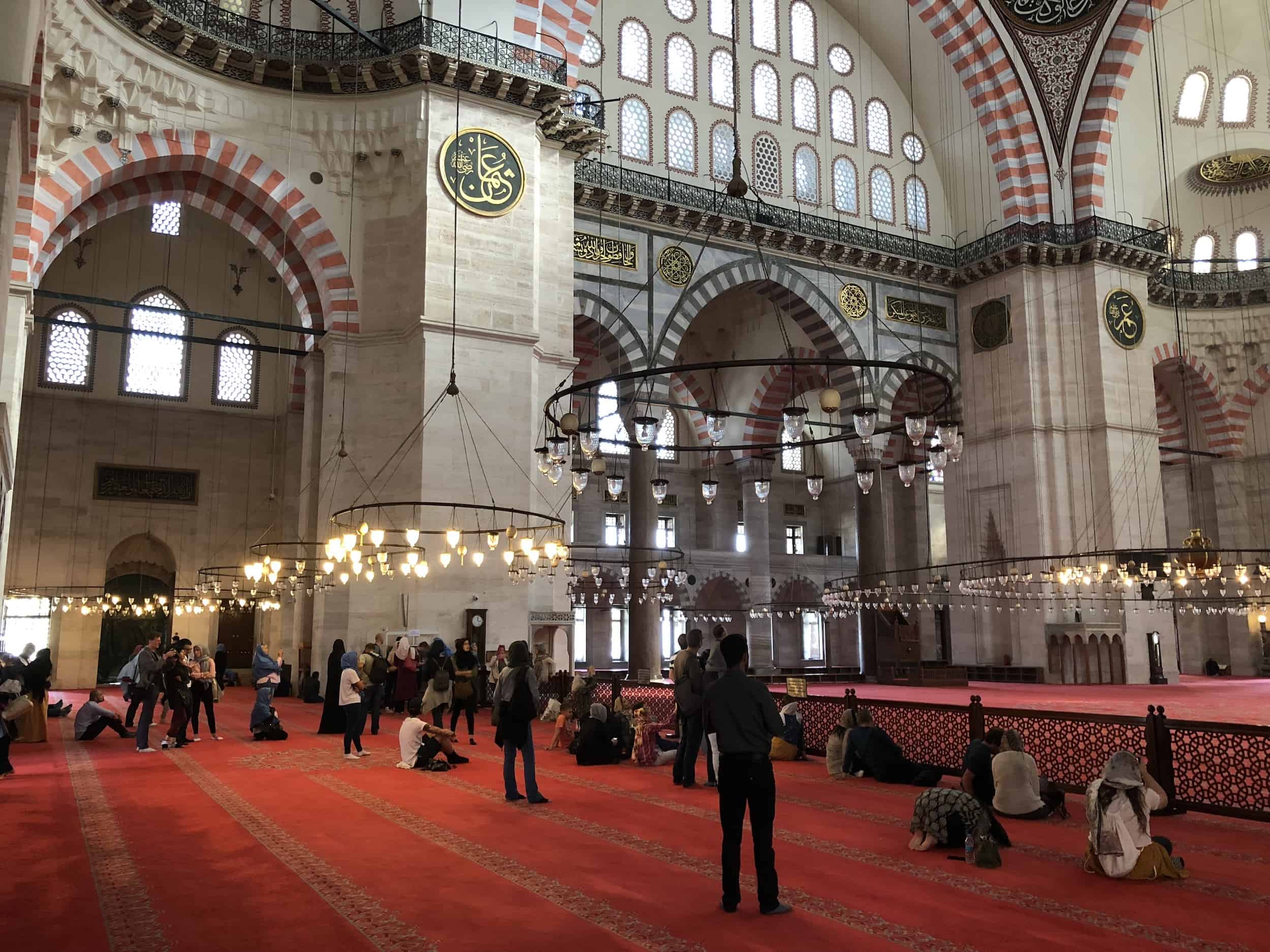 Visitor section of the Süleymaniye Mosque in Istanbul, Turkey