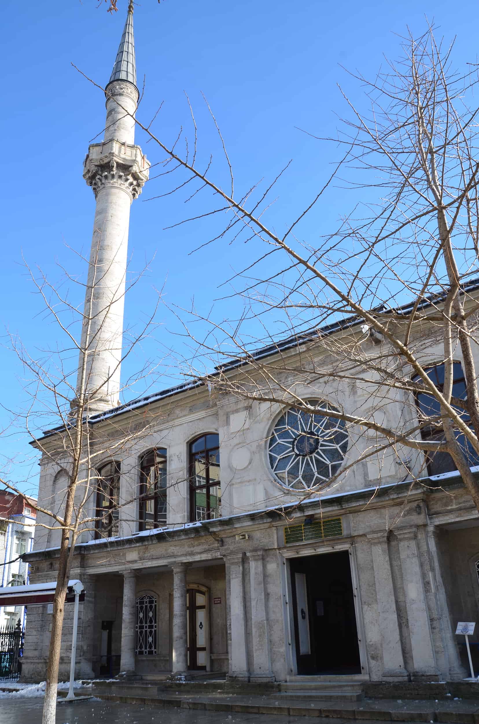 Mosque of the Blessed Mantle in Fatih, Istanbul, Turkey