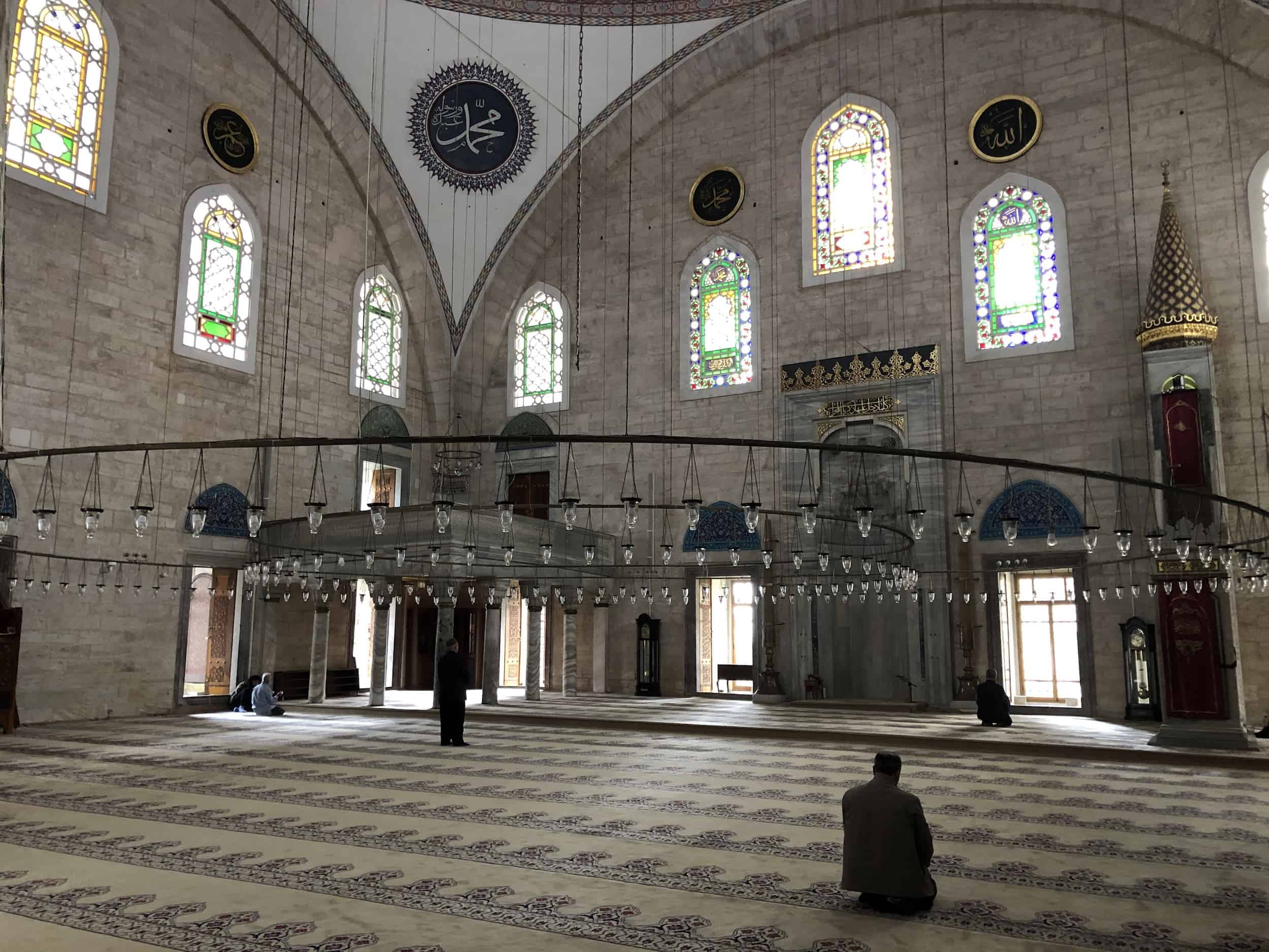 Prayer hall at the Yavuz Selim Mosque in Istanbul, Turkey