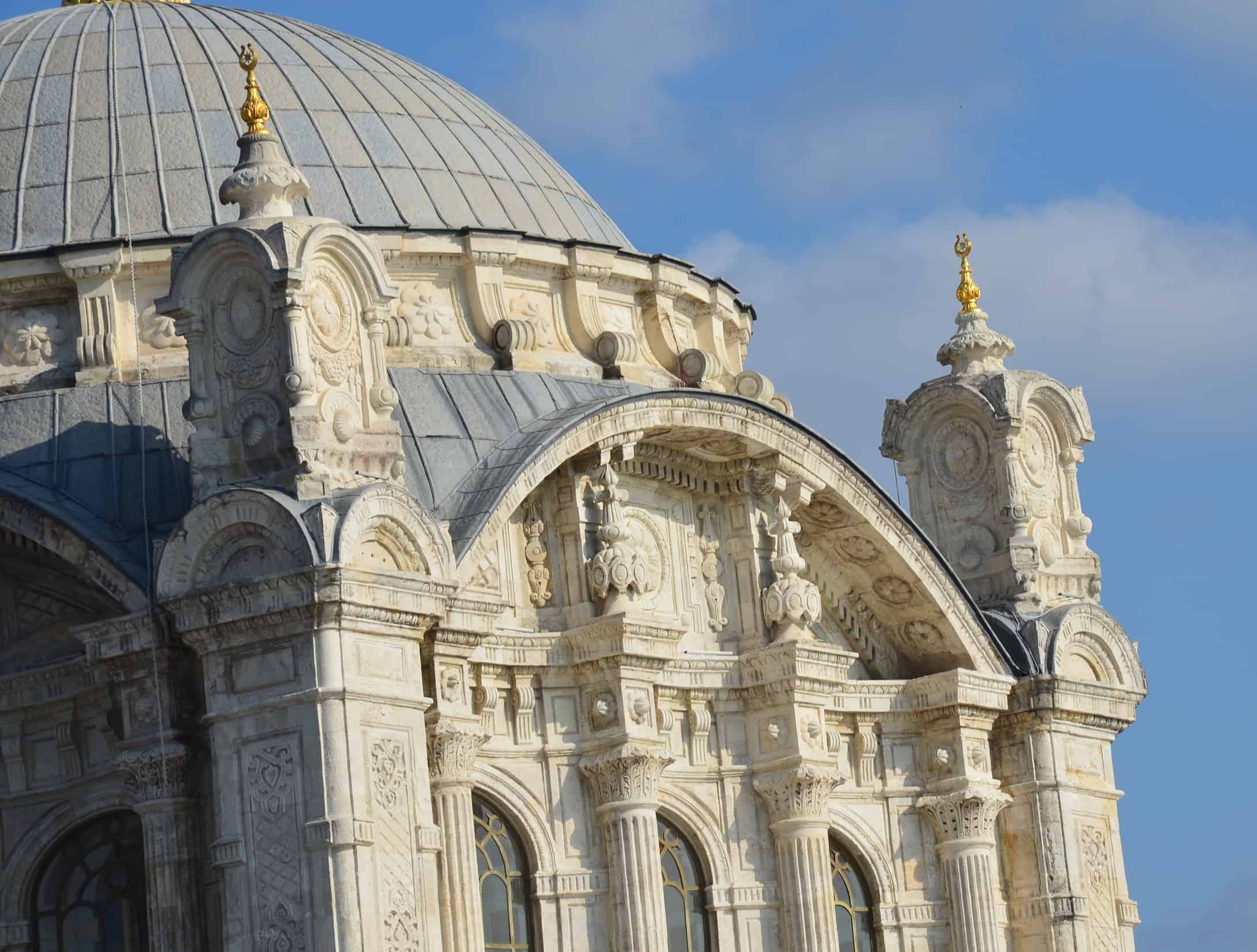 Büyük Mecidiye Mosque in Ortaköy, Istanbul, Turkey