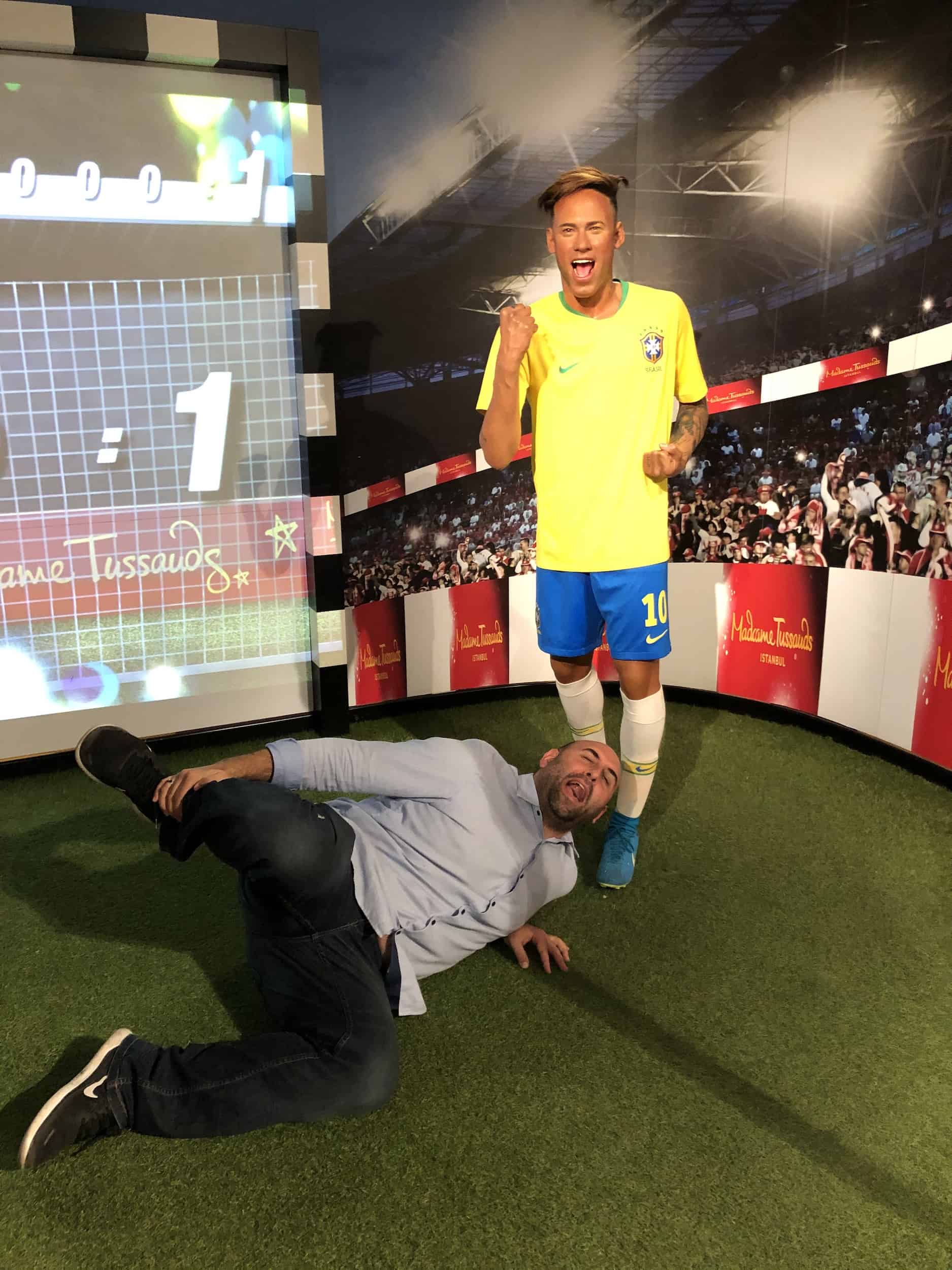 Rolling on the ground with Neymar