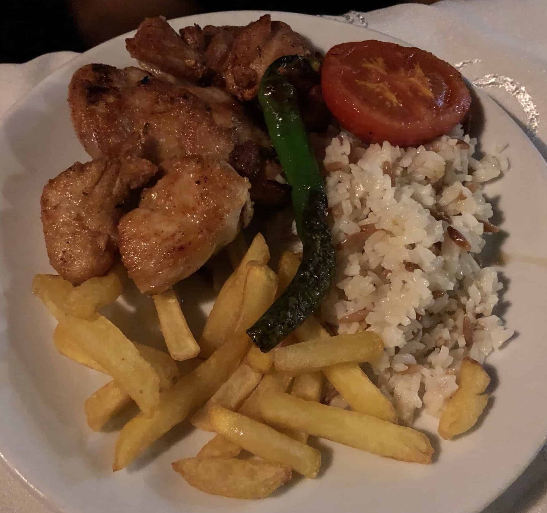 Grilled chicken at Hatipoğlu Konağı