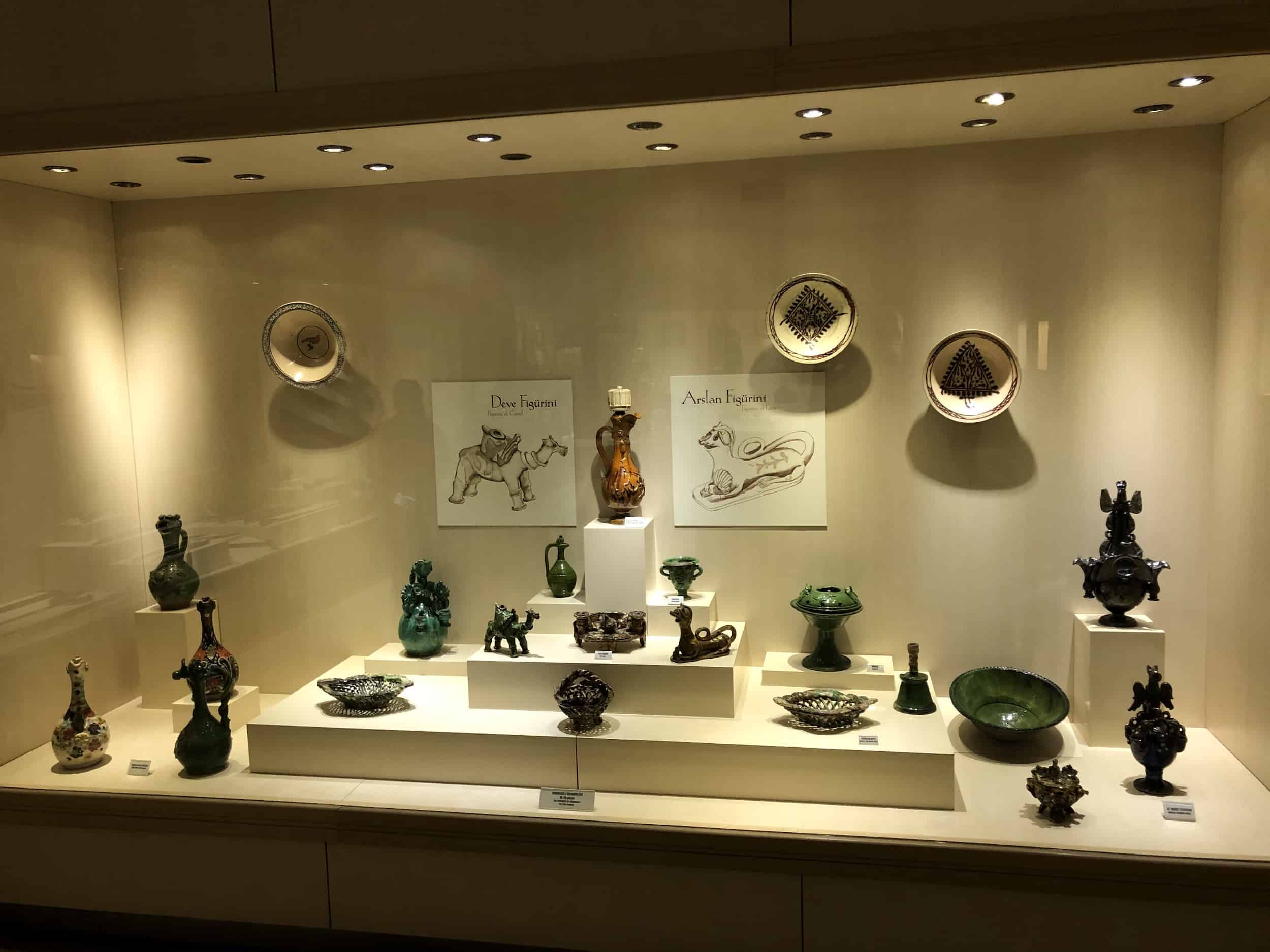 Çanakkale ceramics at the Ethnography Museum in Ankara, Turkey