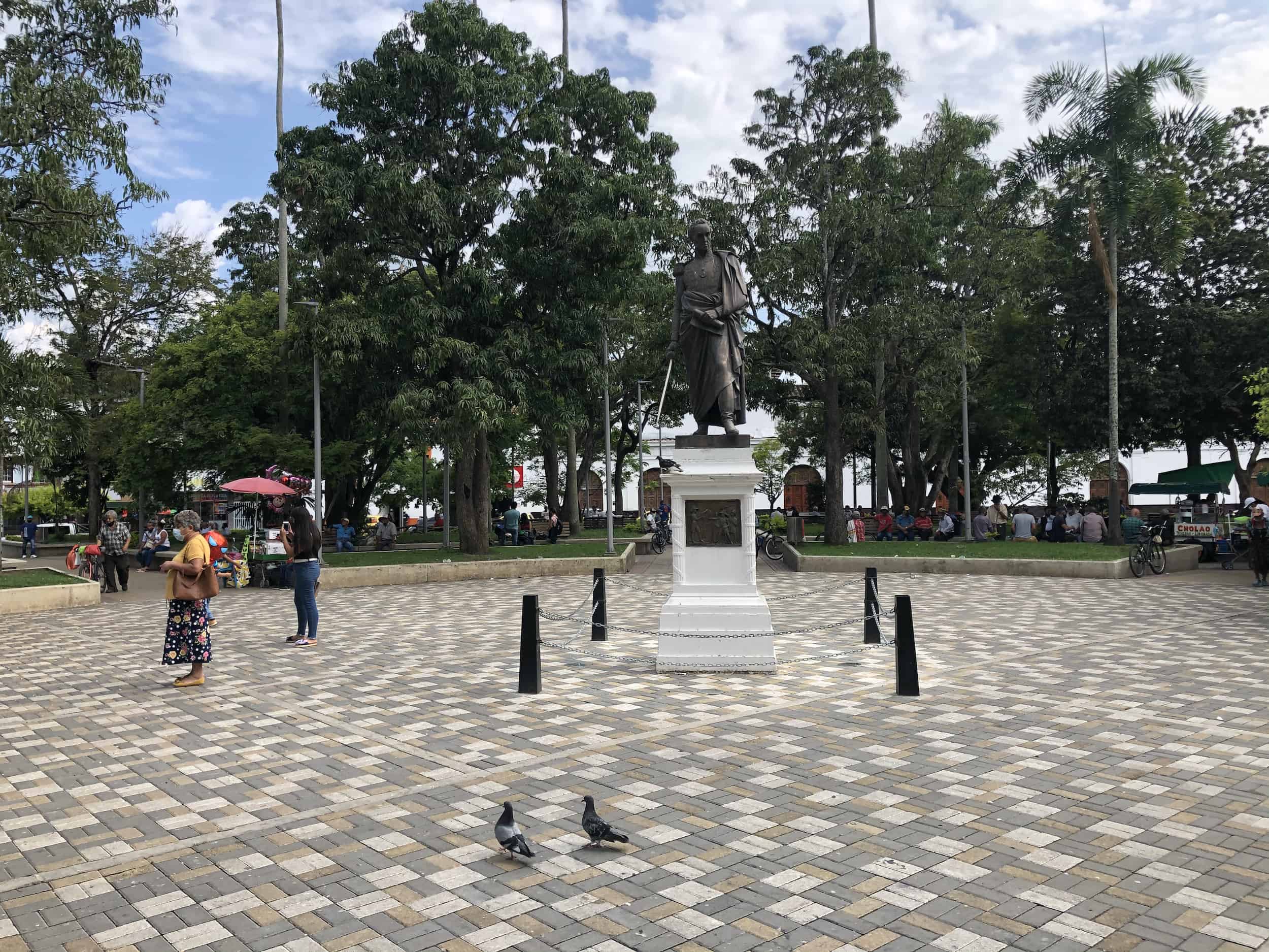 Statue of Simón Bolívar in Parque de Bolívar