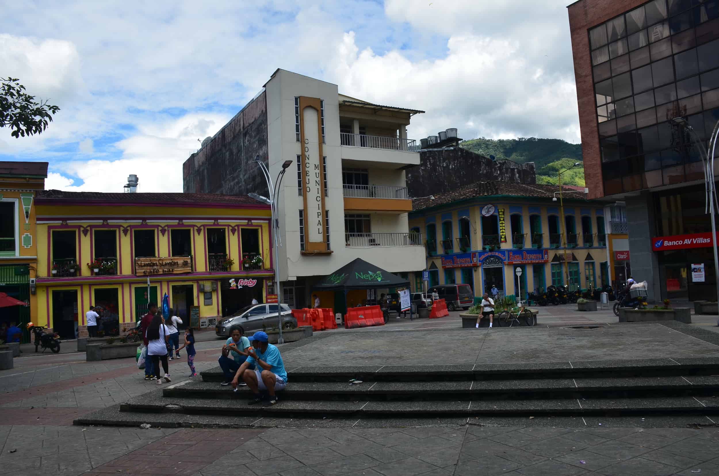 Buildings on Plaza de Bolívar