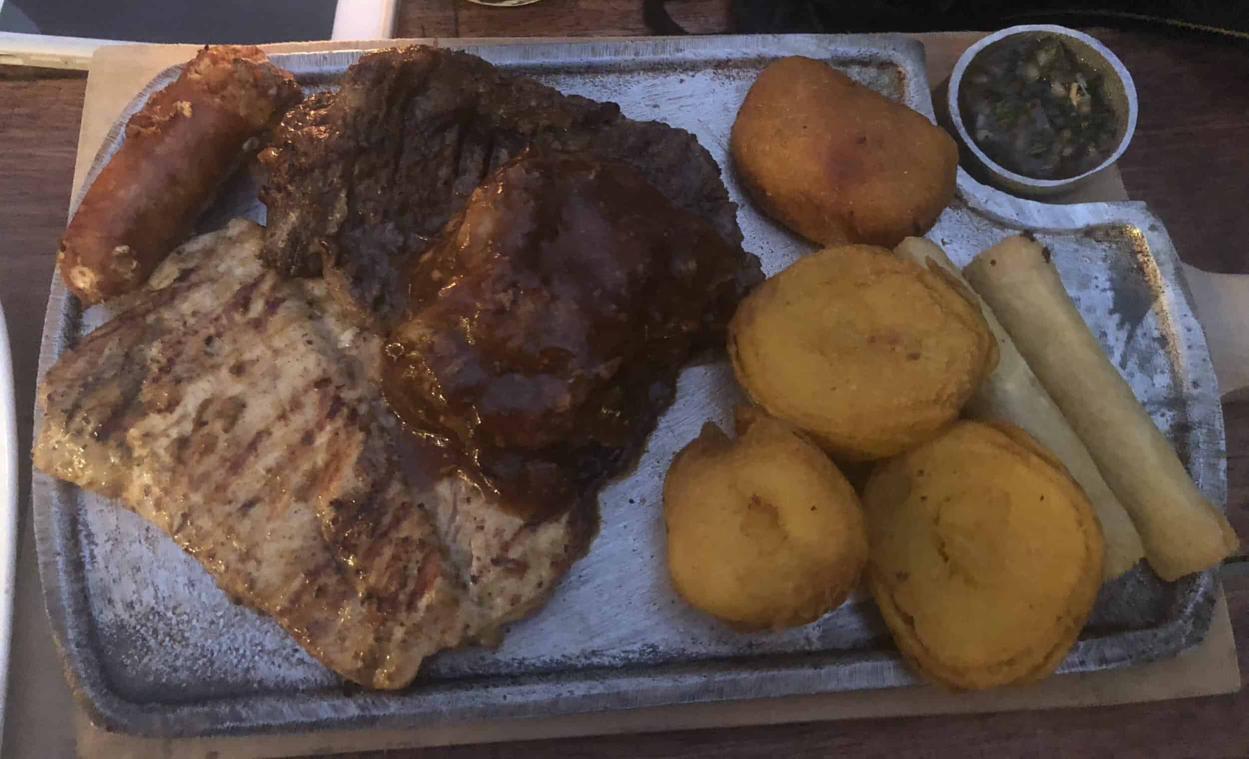 Mixed grill at Soñarte Terraza Café in Córdoba, Quindío, Colombia