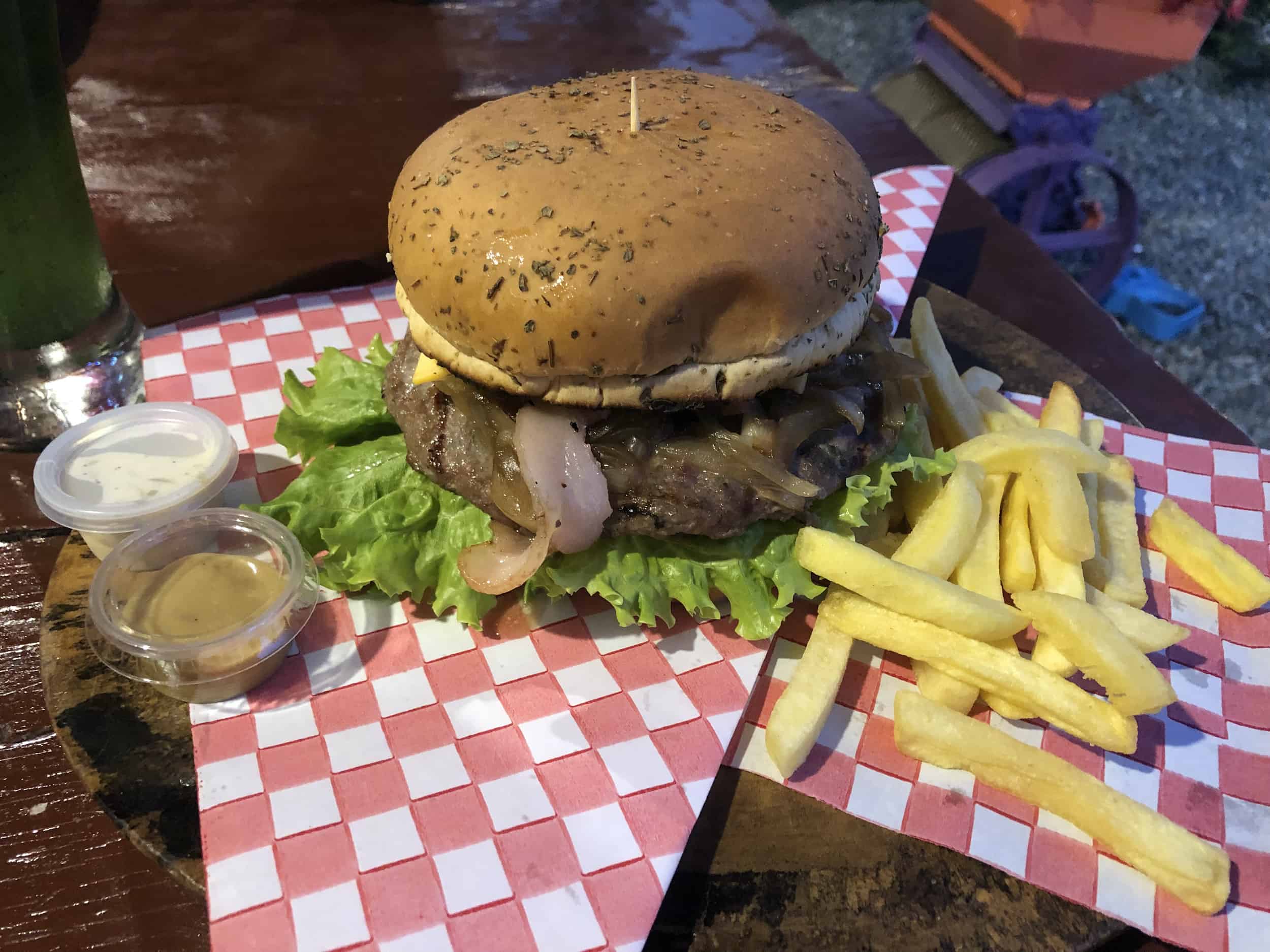 Burger at Café Palomino in Sevilla, Valle del Cauca, Colombia