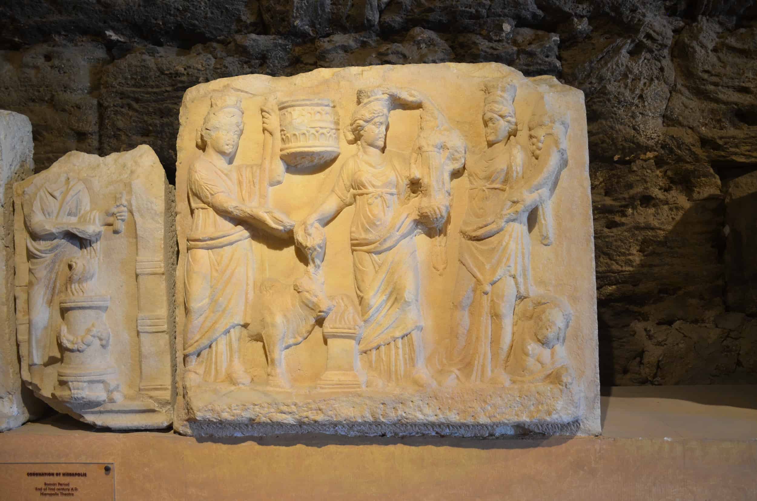 Coronation of Hierapolis, Roman period, late 2nd century