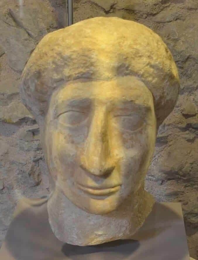 Head of a male statue; marble; Roman period in the Hall of Stone Artifacts