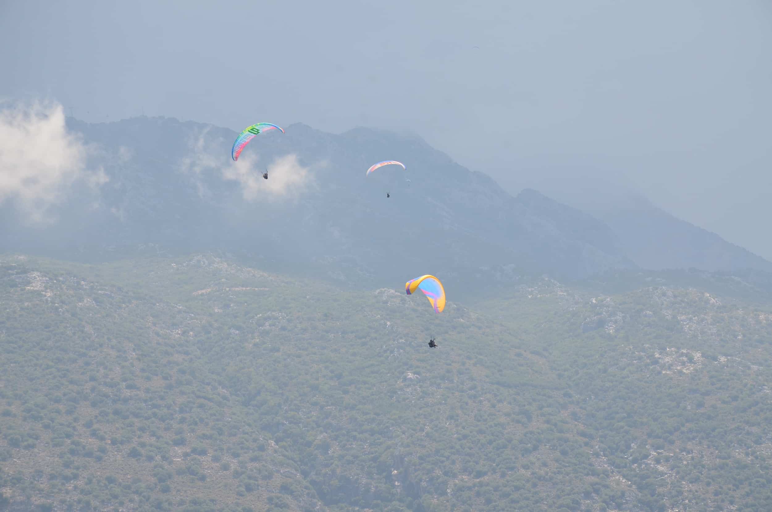 Paragliders at Ölüdeniz, Turkey