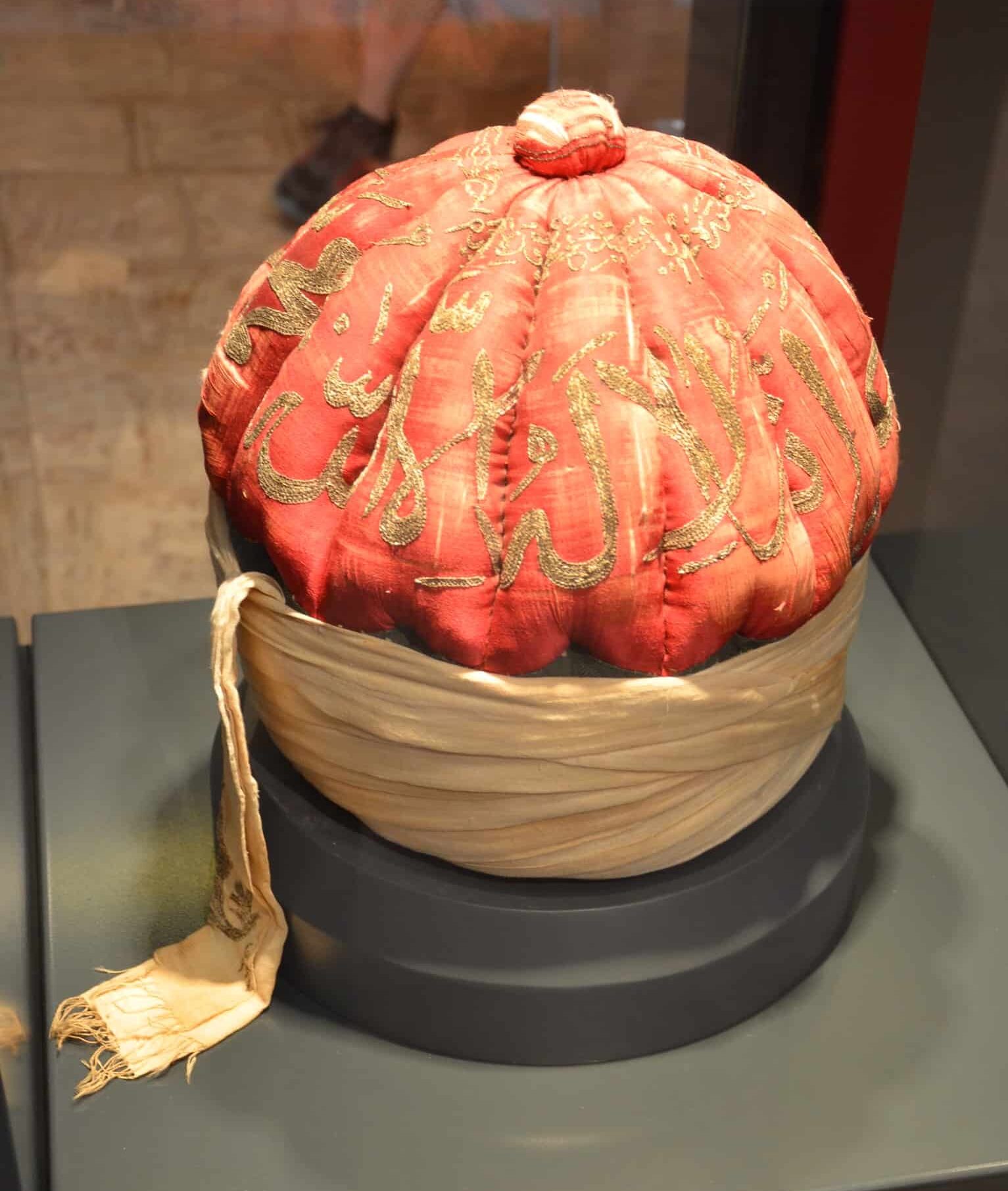 Large quilted turban, cotton at the Bursa Museum of Turkish and Islamic Arts