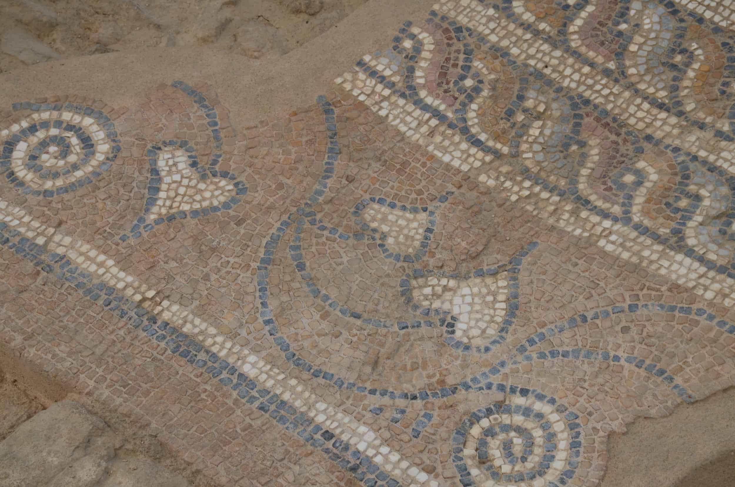 Three hearts mosaic in the south aisle at the Church of Laodicea