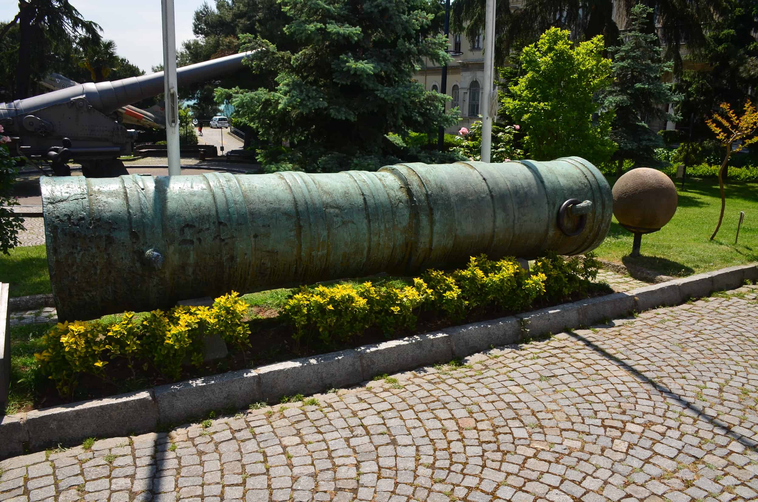15th century Ottoman bronze cannon