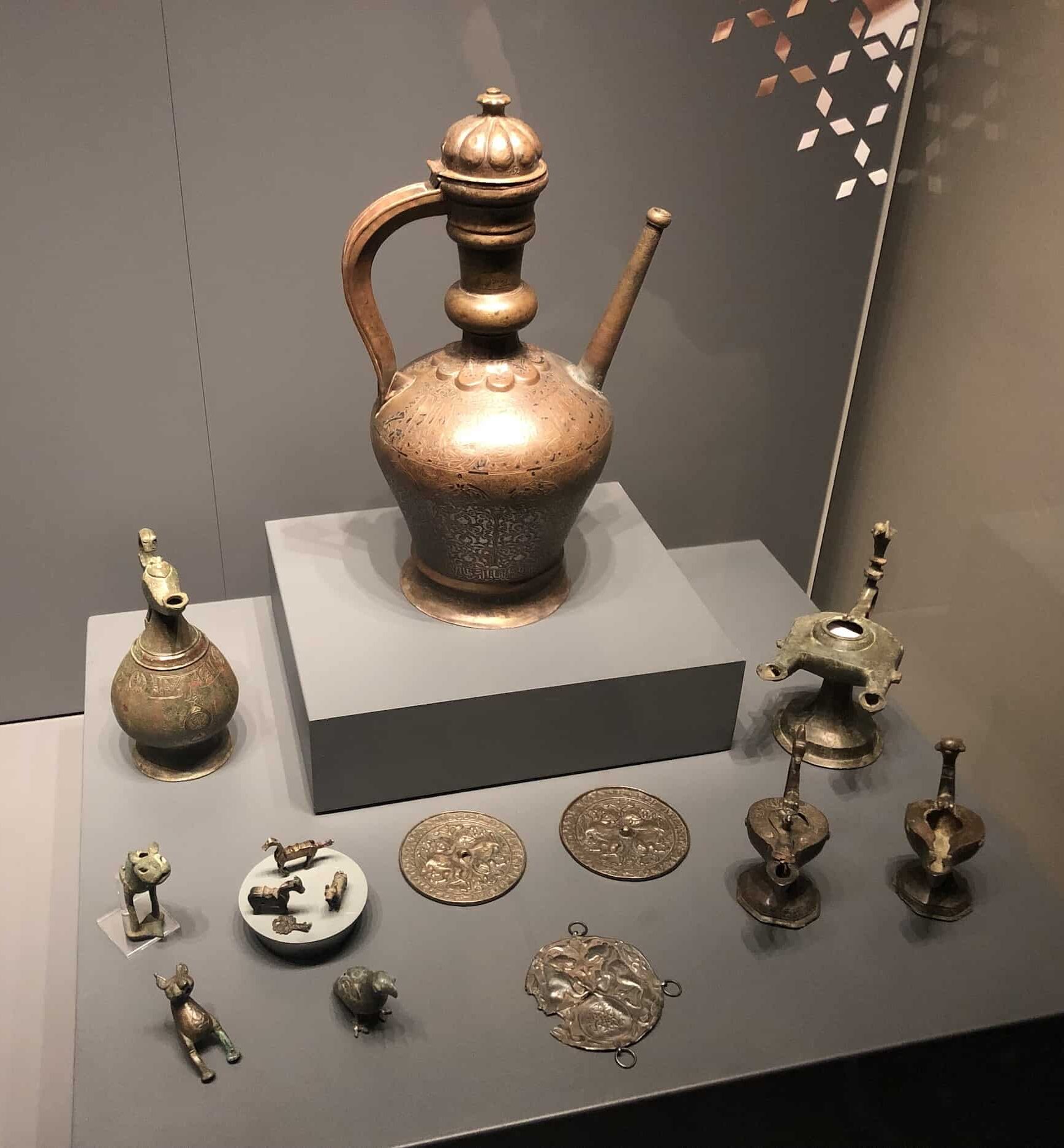 Metal works from the Great Seljuk period
