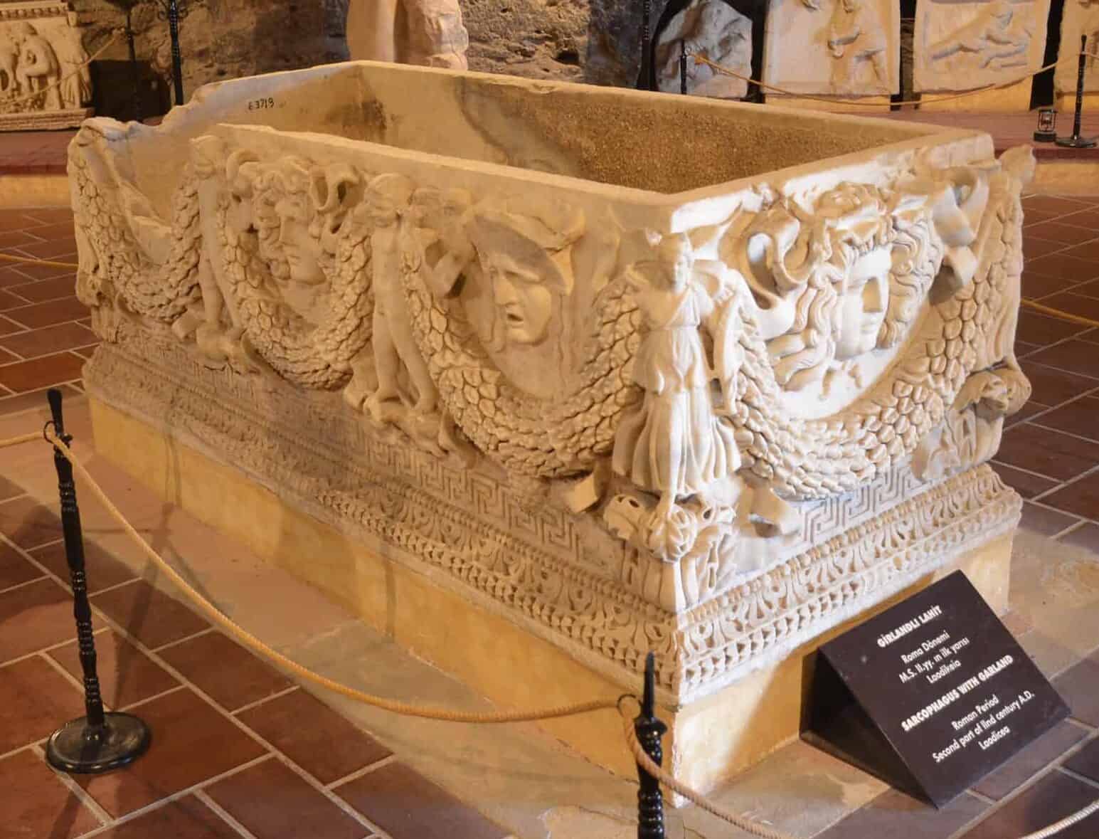 Sarcophagus with garland, Roman period, second half of the 2nd century, Laodicea