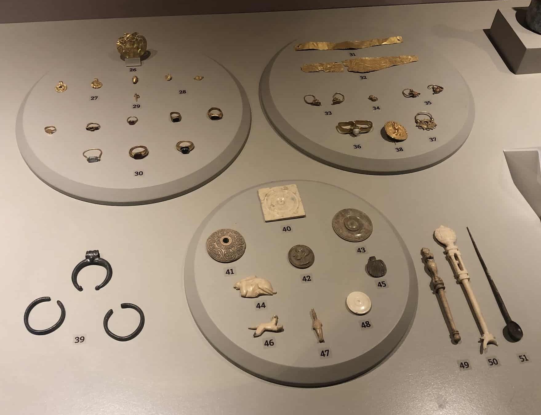 Jewelry (4th century BC to 4th century AD) in Ephesus Through the Ages