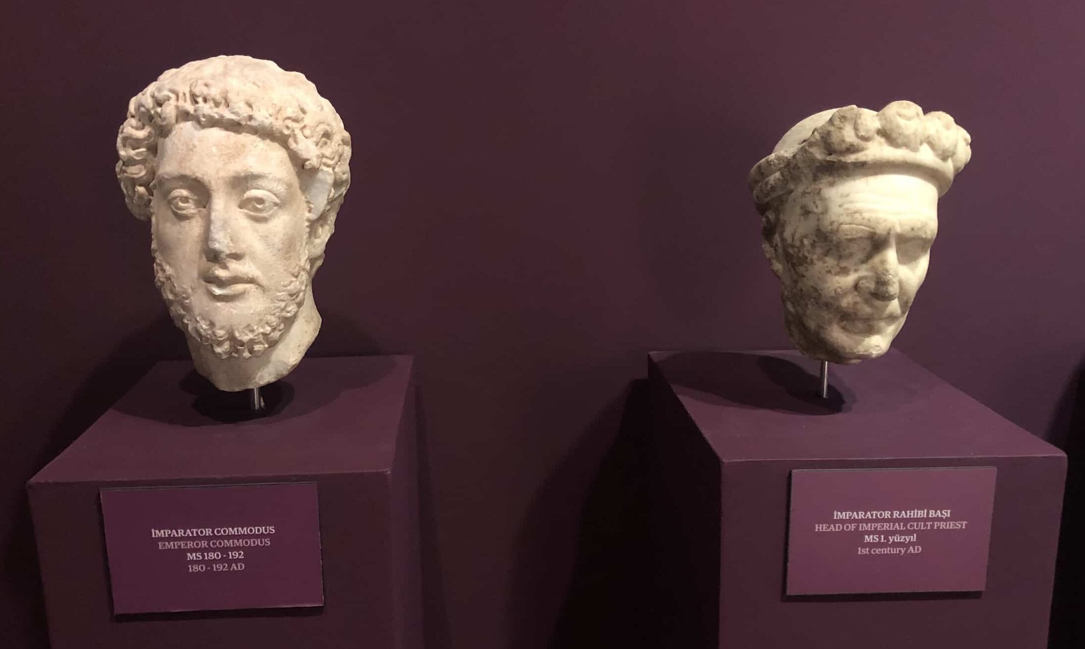 Busts of Commodus (late 2nd century, left) and an imperial cult priest (1st century, right)