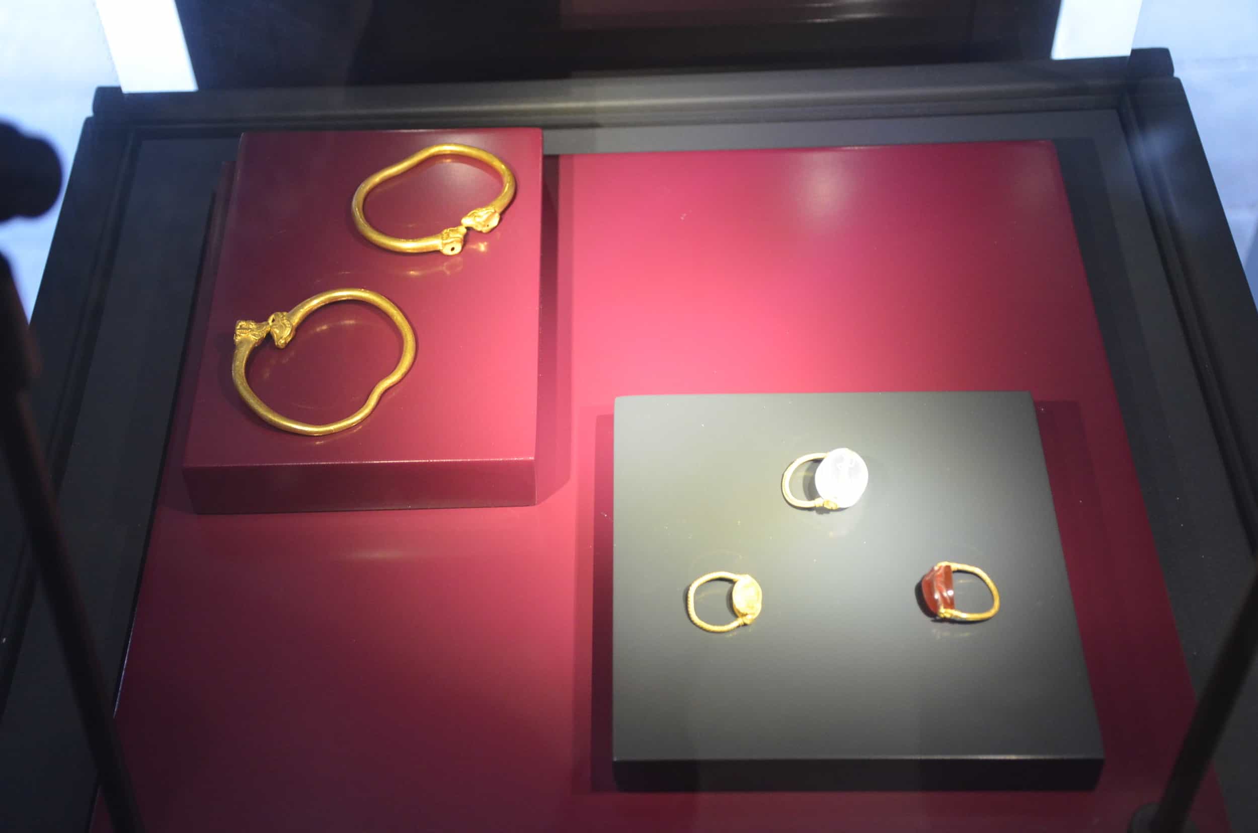 Jewelry in the Carian Princess Hall
