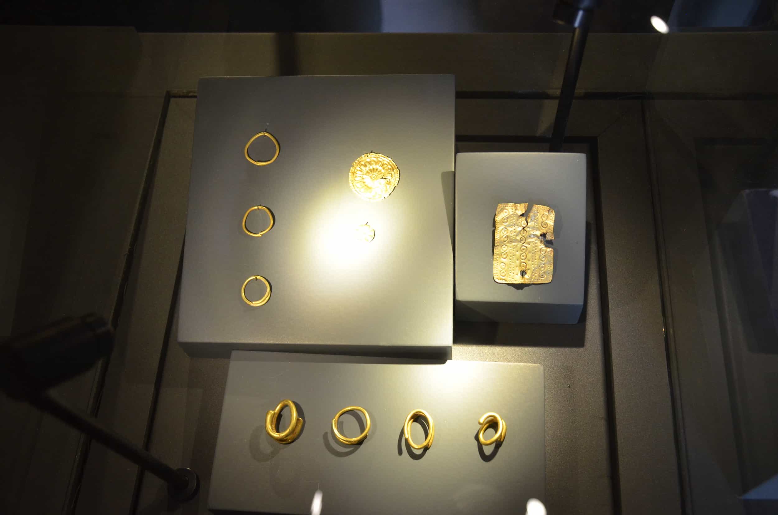 Jewelry in the Pedasa Antique City Exhibition