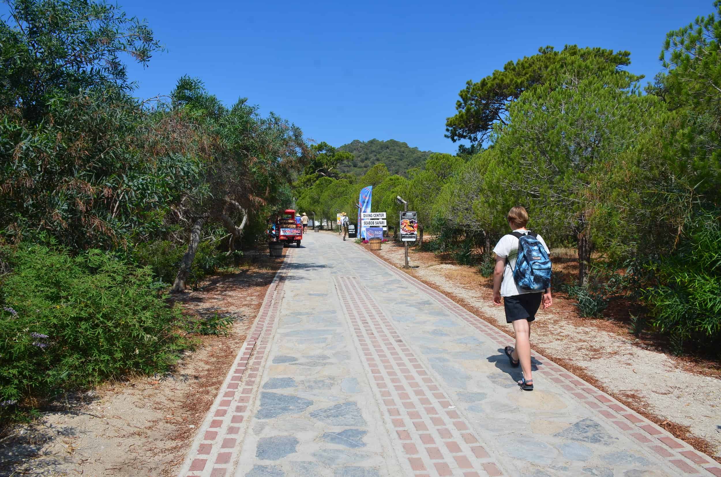 Path to the beach at Ölüdeniz