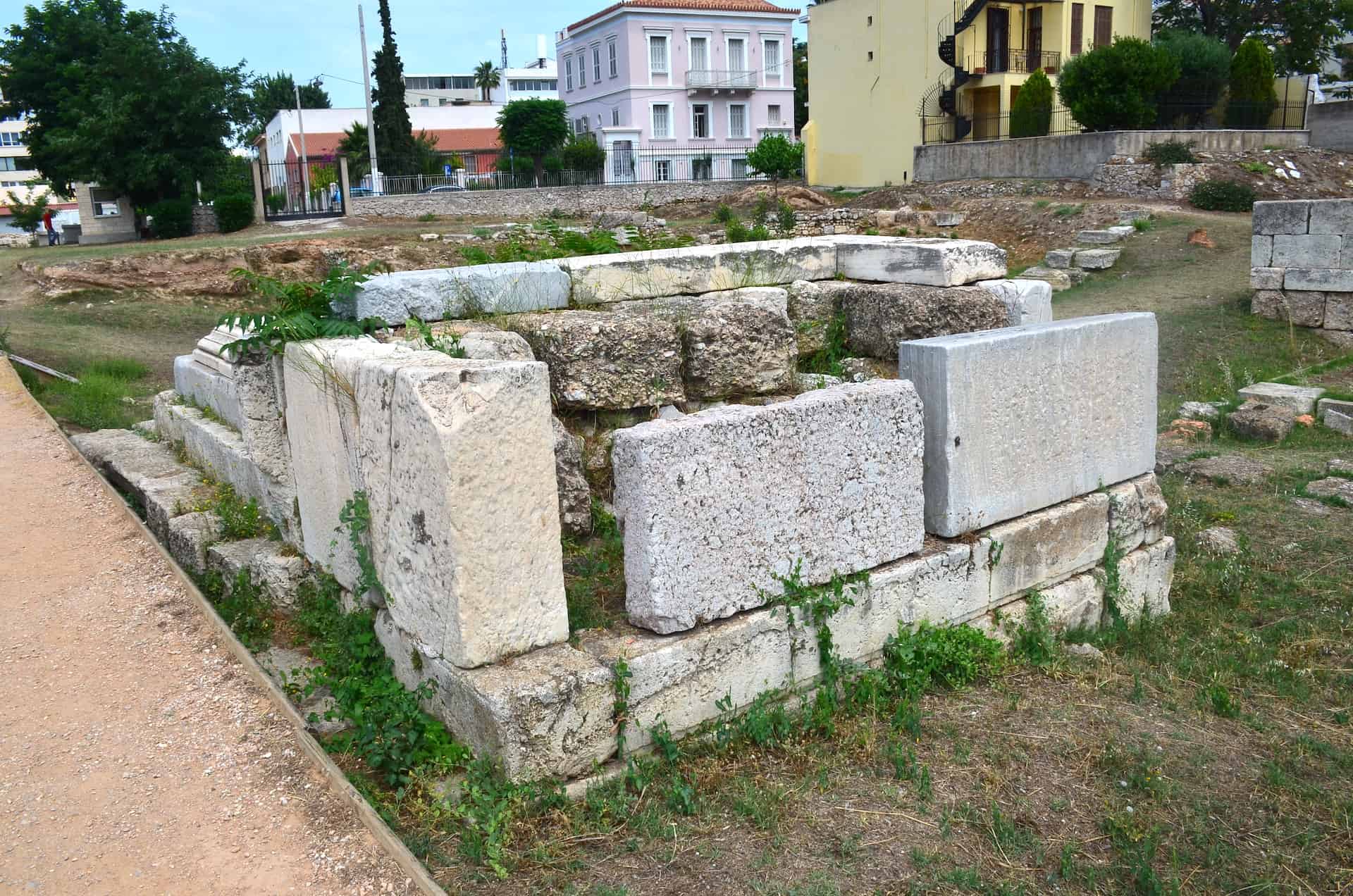 Roman pedestal