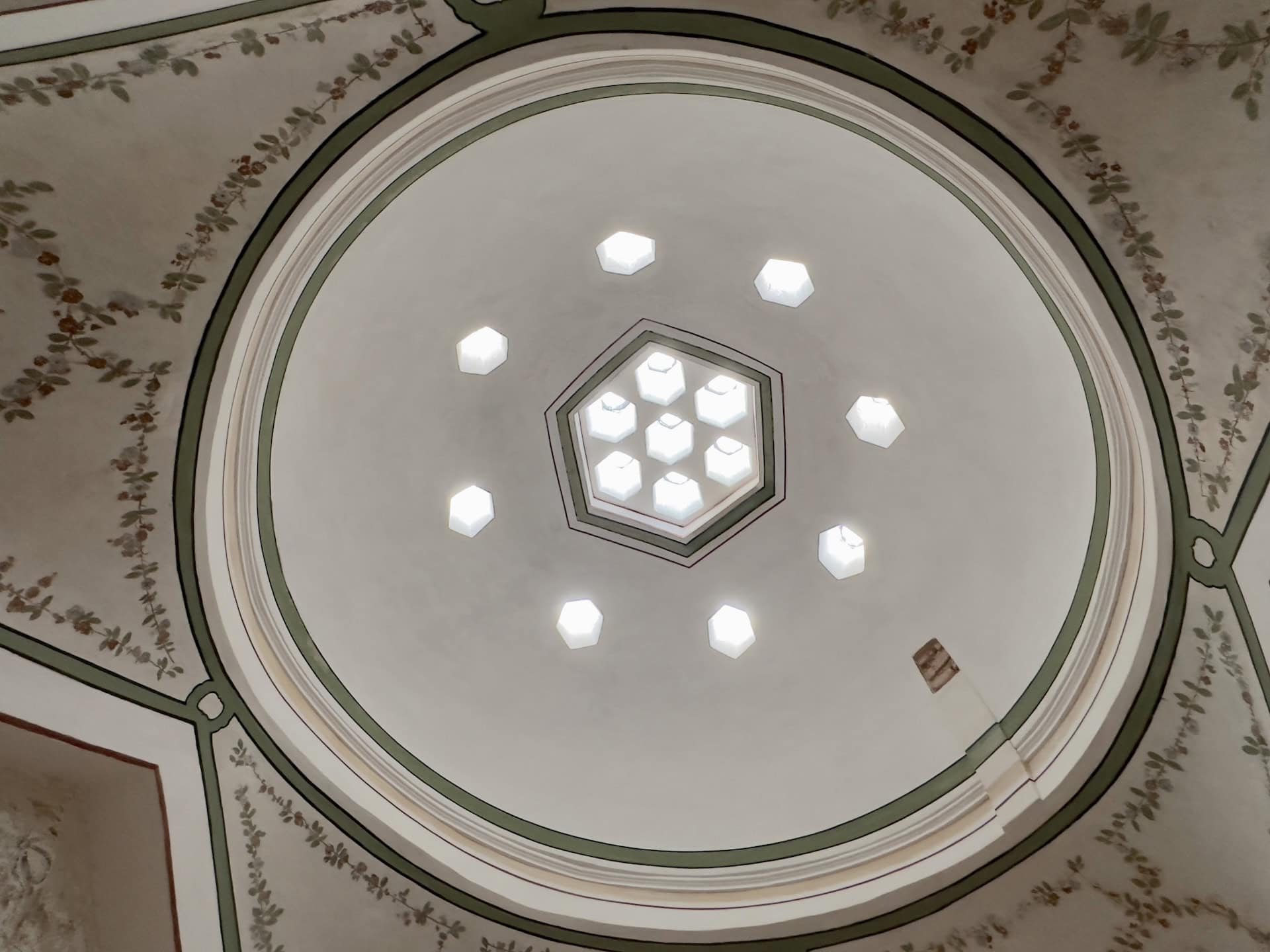 Dome above the hamam changing area at the Dormitories of the Halberdiers with Tresses