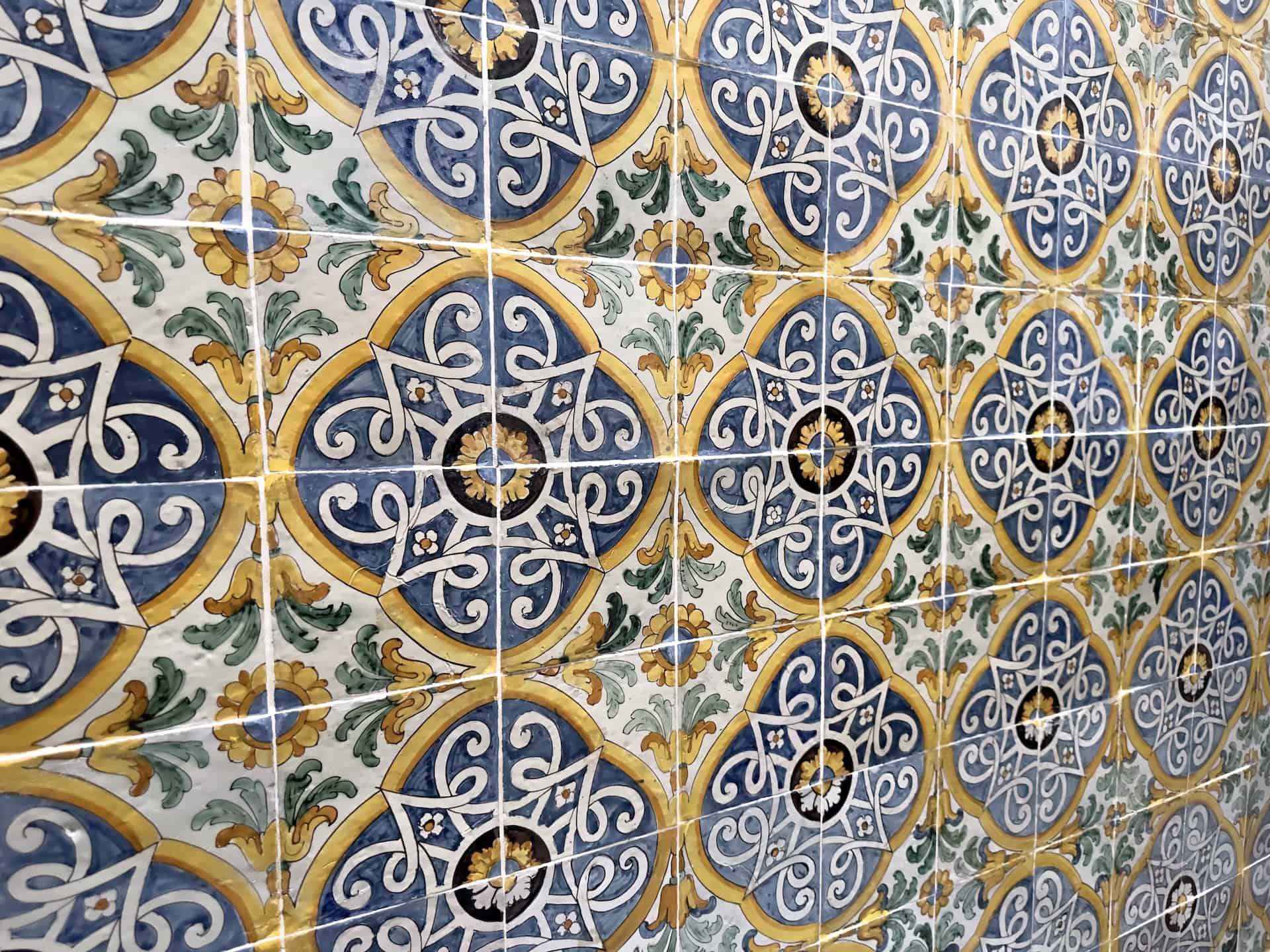 Tiles in the corridor of the Baths of the Sultan and Queen Mother