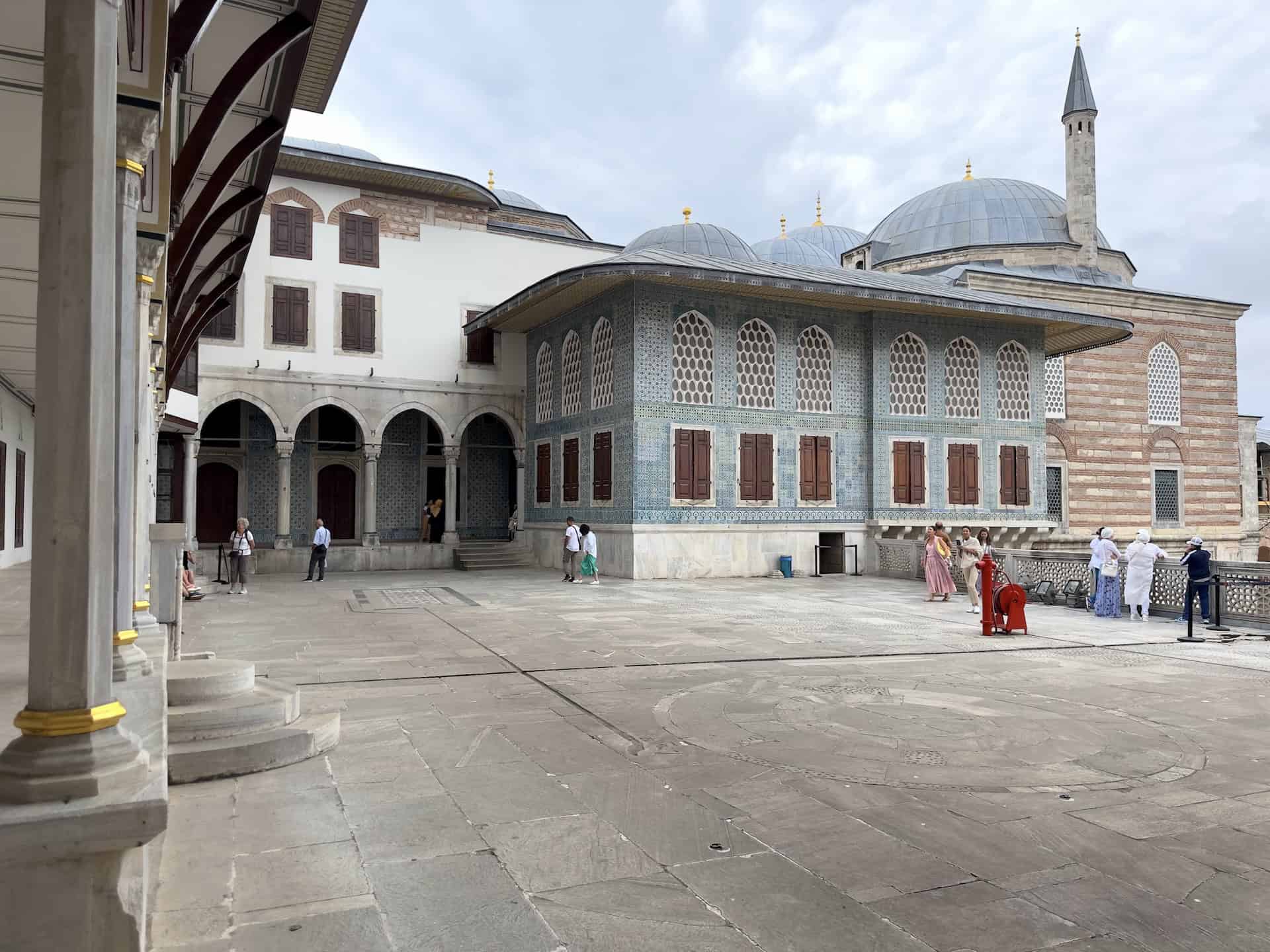 Courtyard of the Favorites