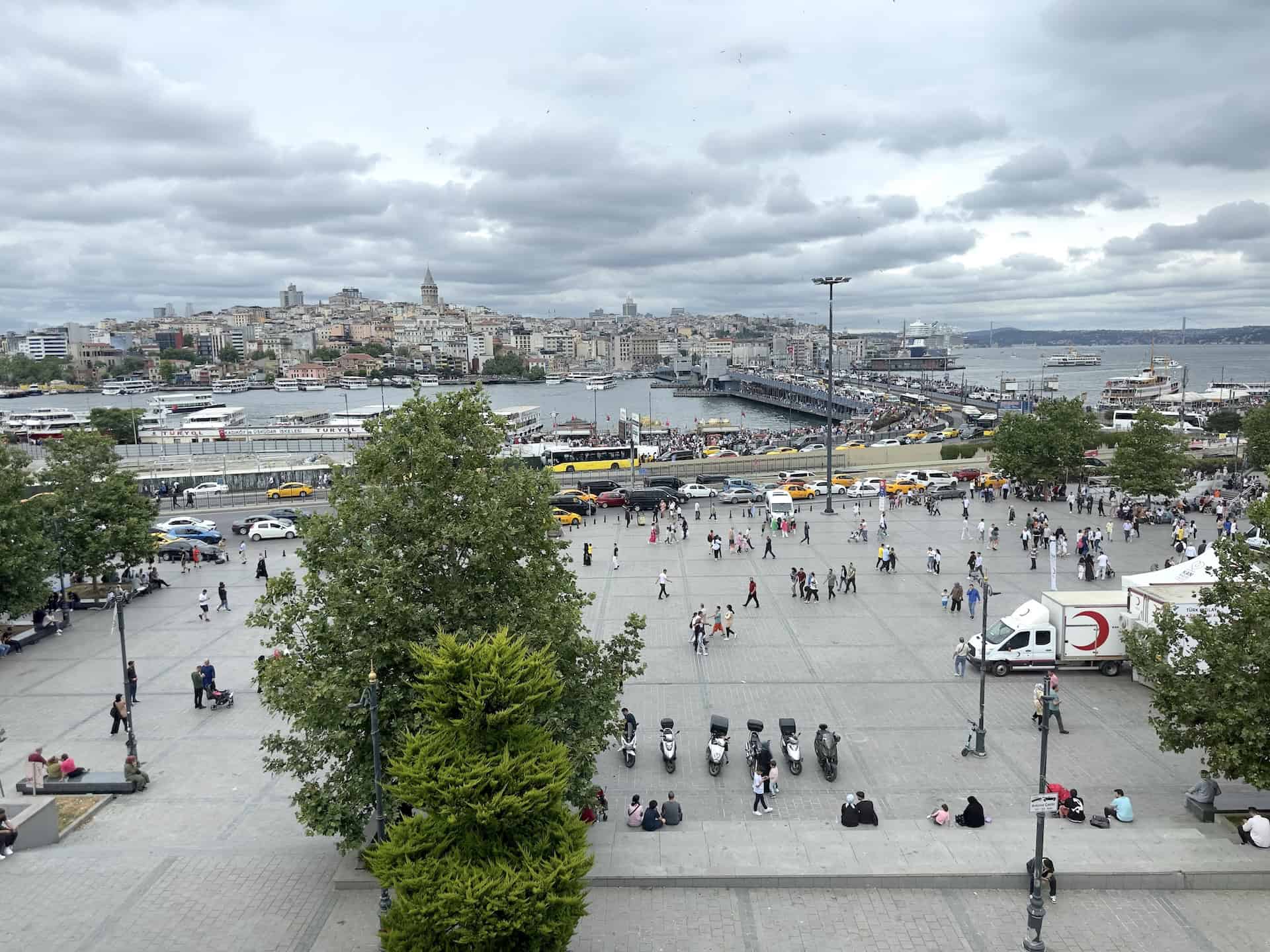 Eminönü Square