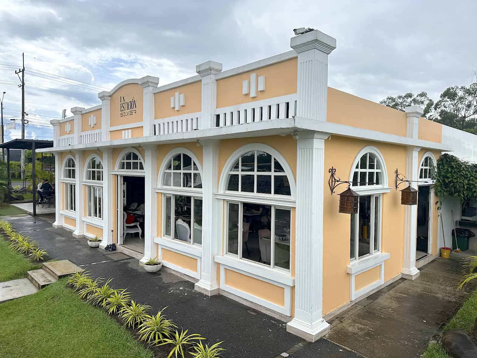 Train station at Entre Vagones in Pereira, Risaralda, Colombia